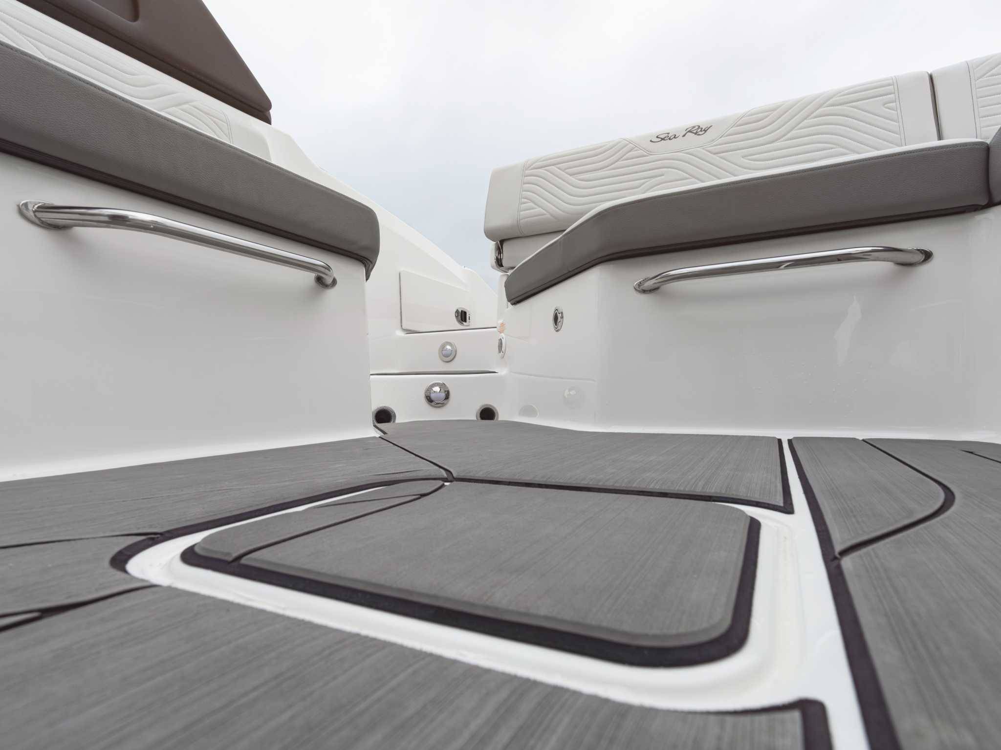 2026 Sea Ray SDX 270 Surf -21