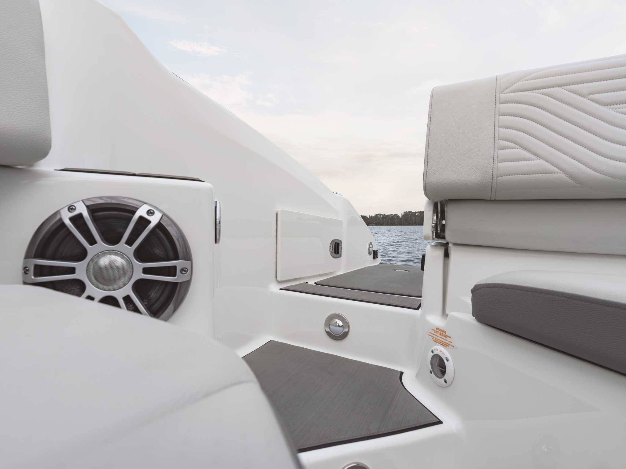 2026 Sea Ray SDX 270 Surf -22