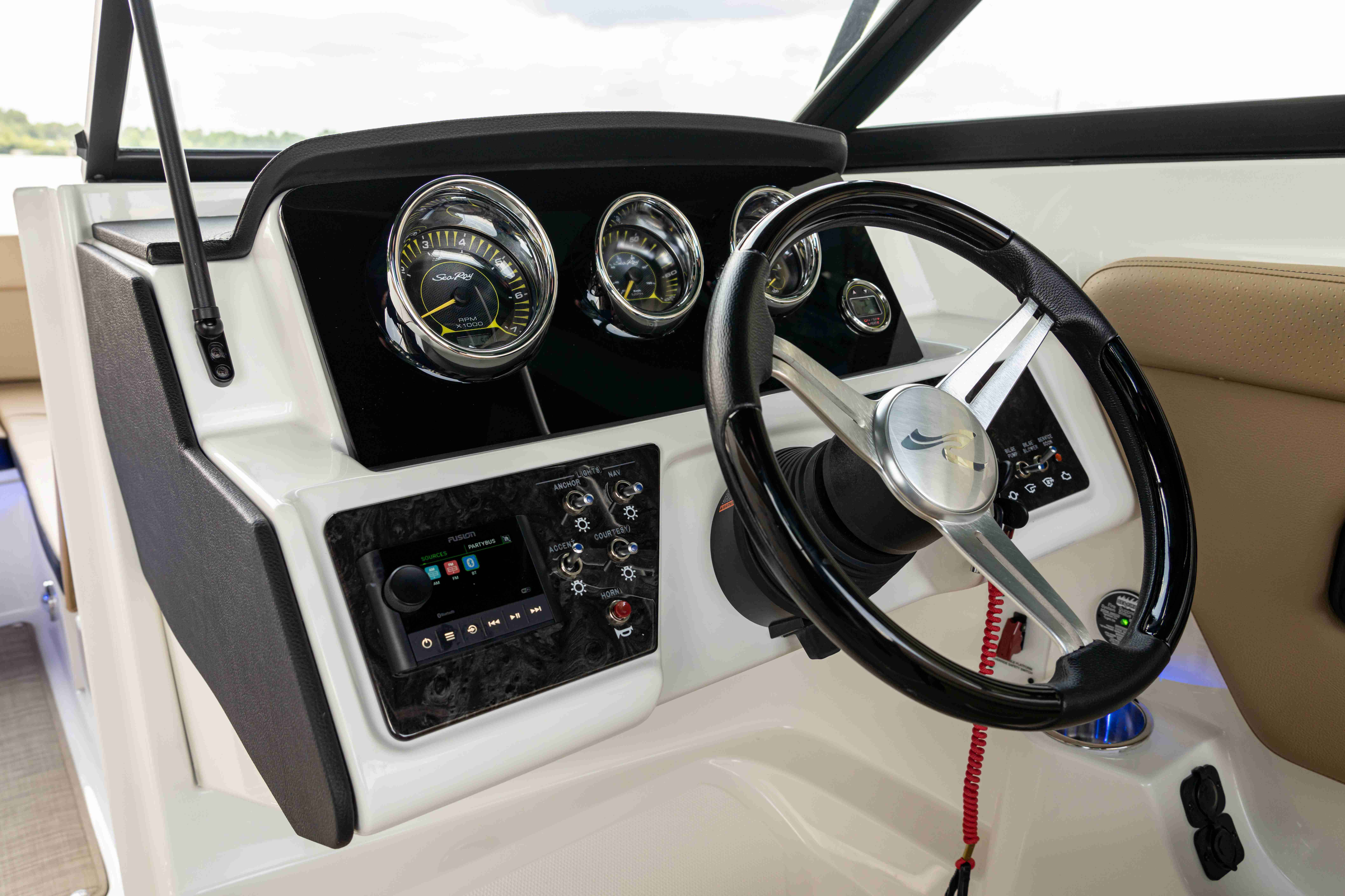 2026 Sea Ray SPX 230-4