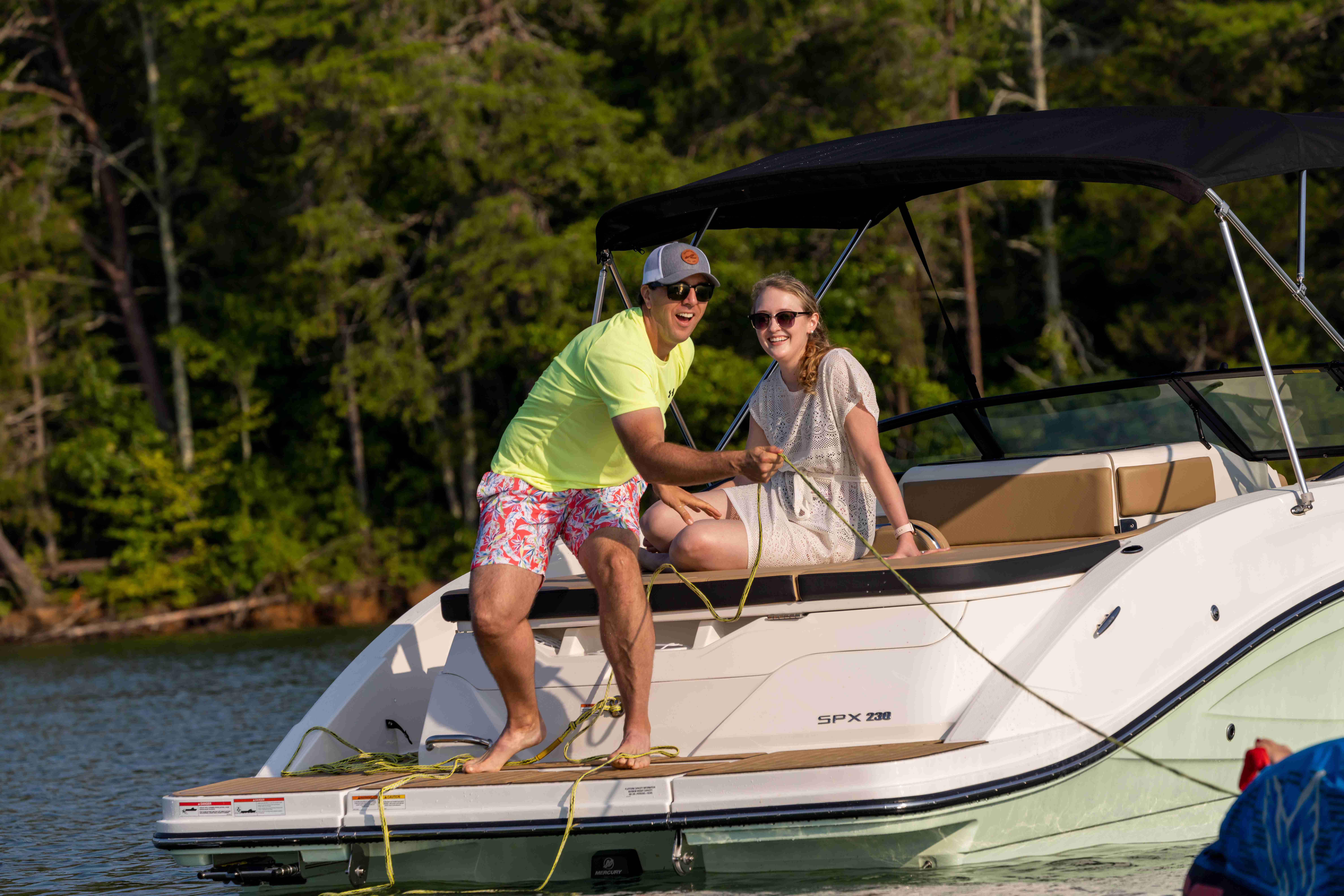 2026 Sea Ray SPX 230-18