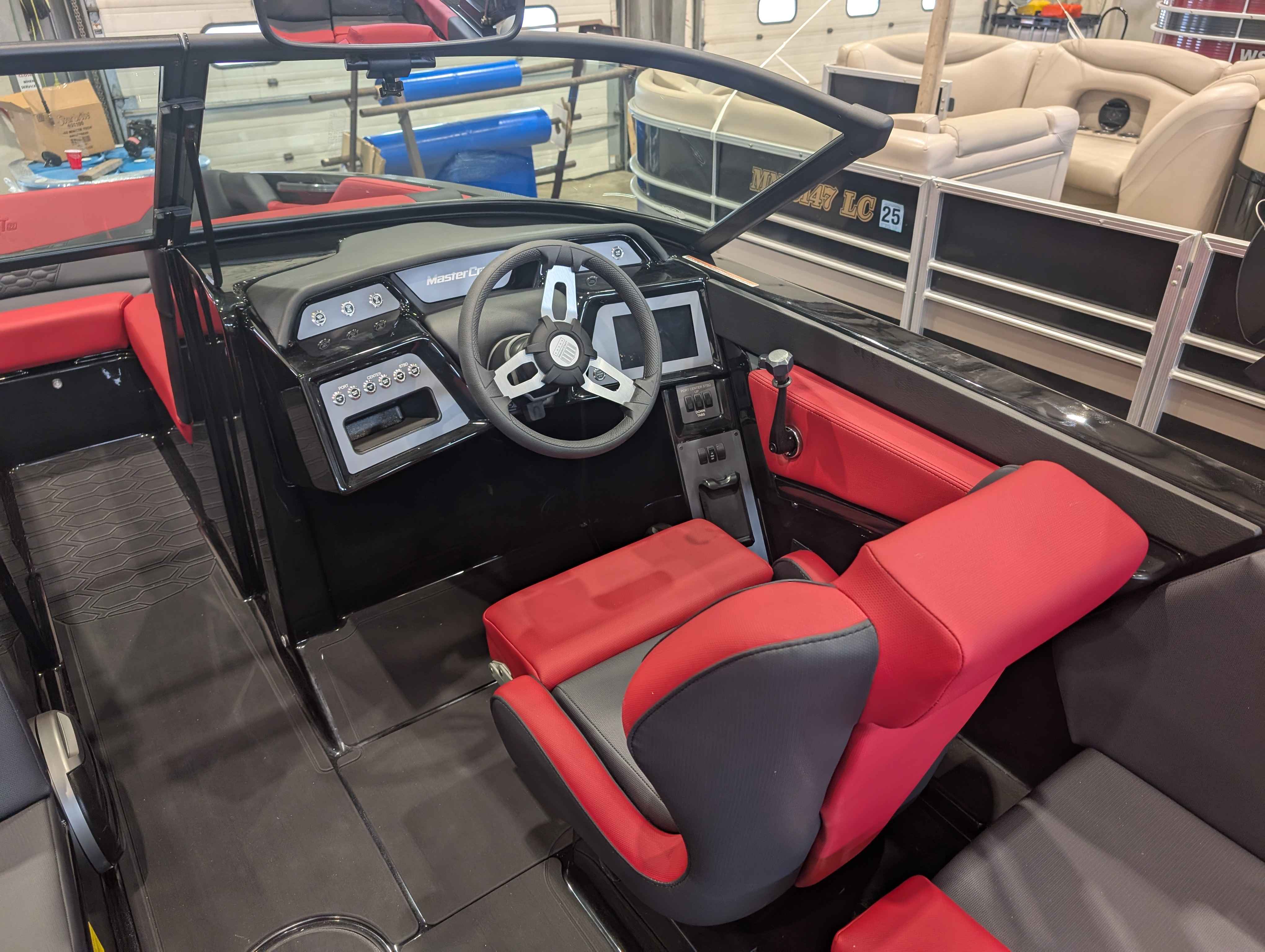 boat-carouselImage-image