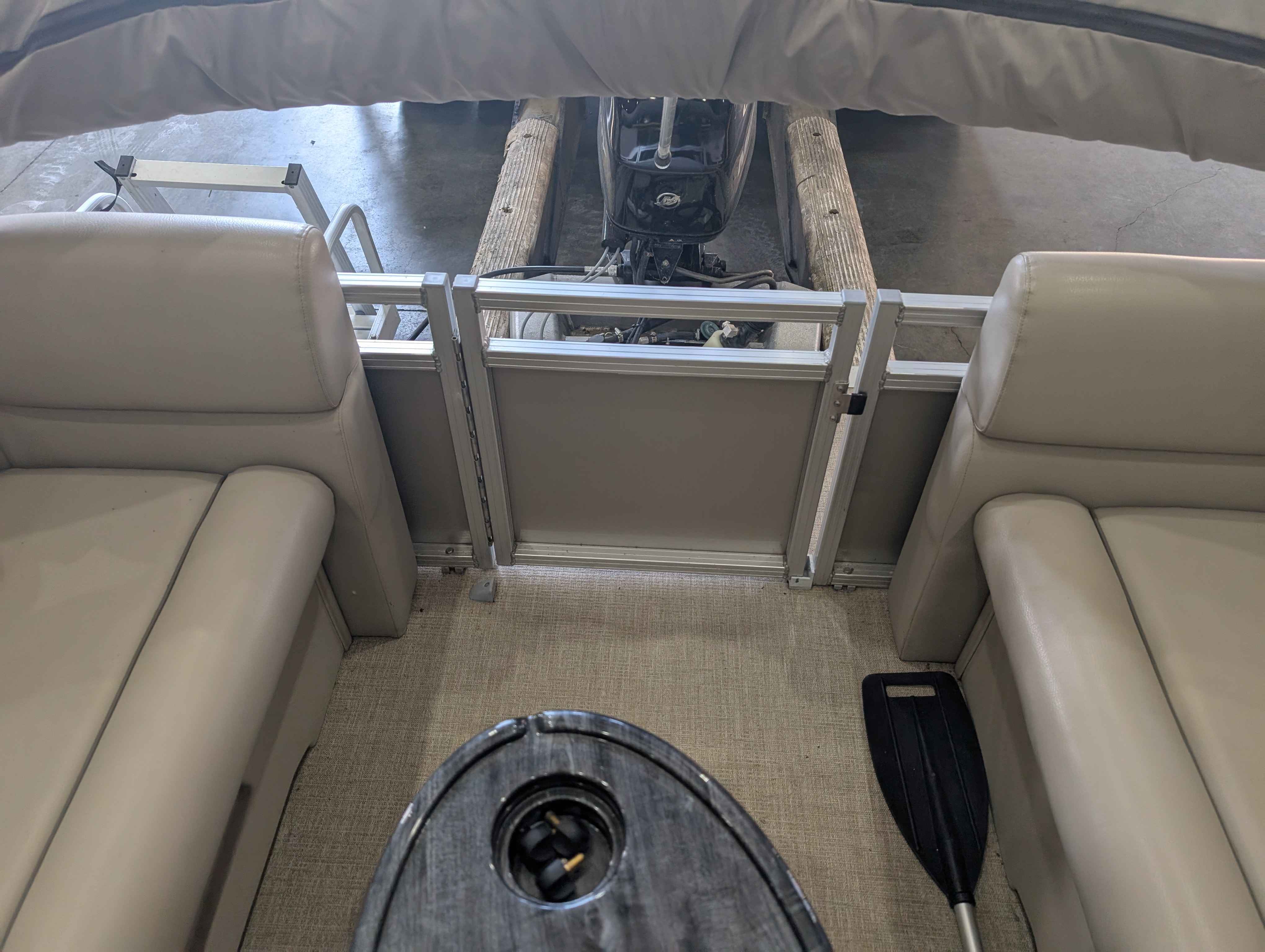 boat-carouselImage-image