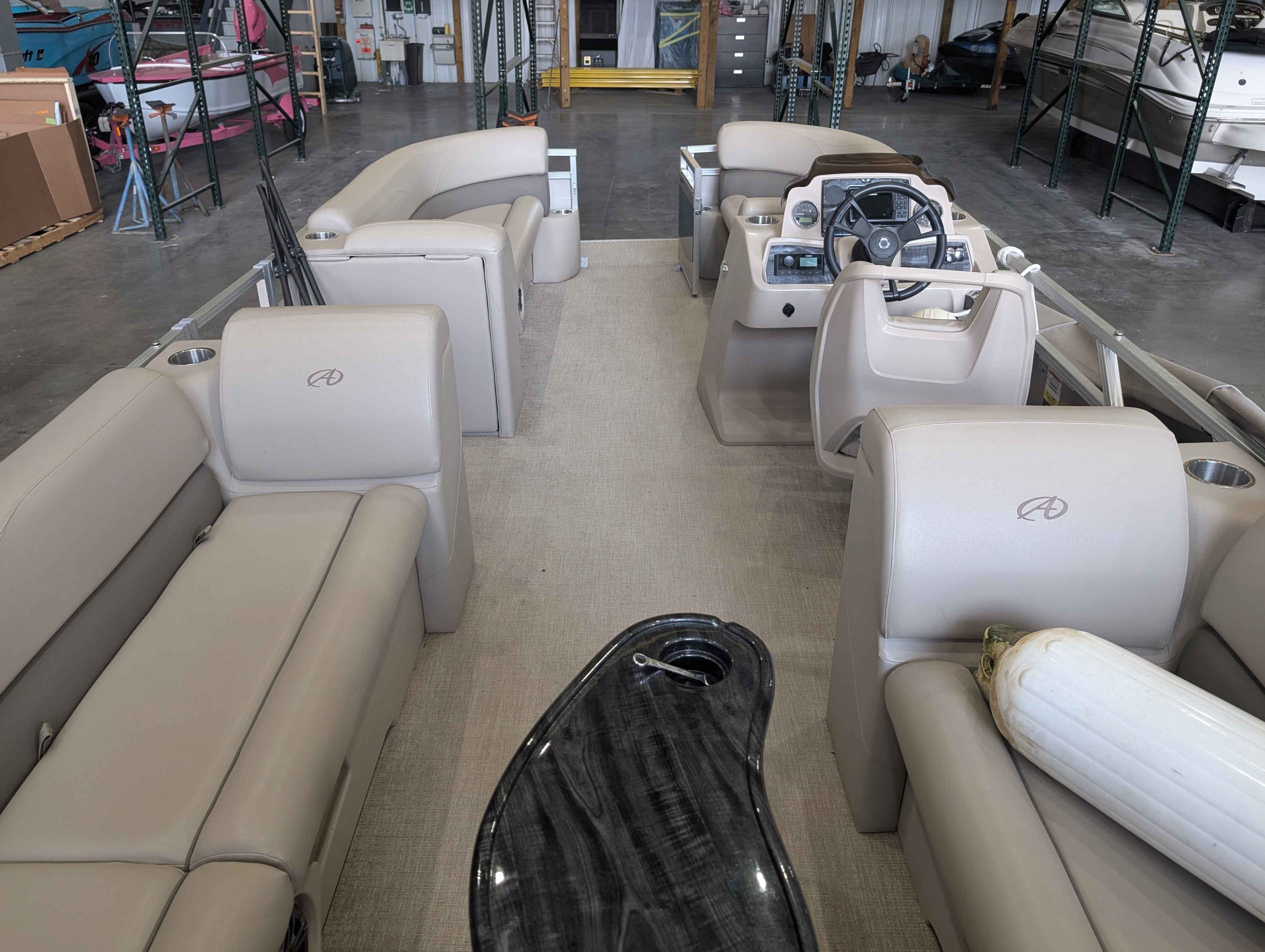 boat-carouselImage-image