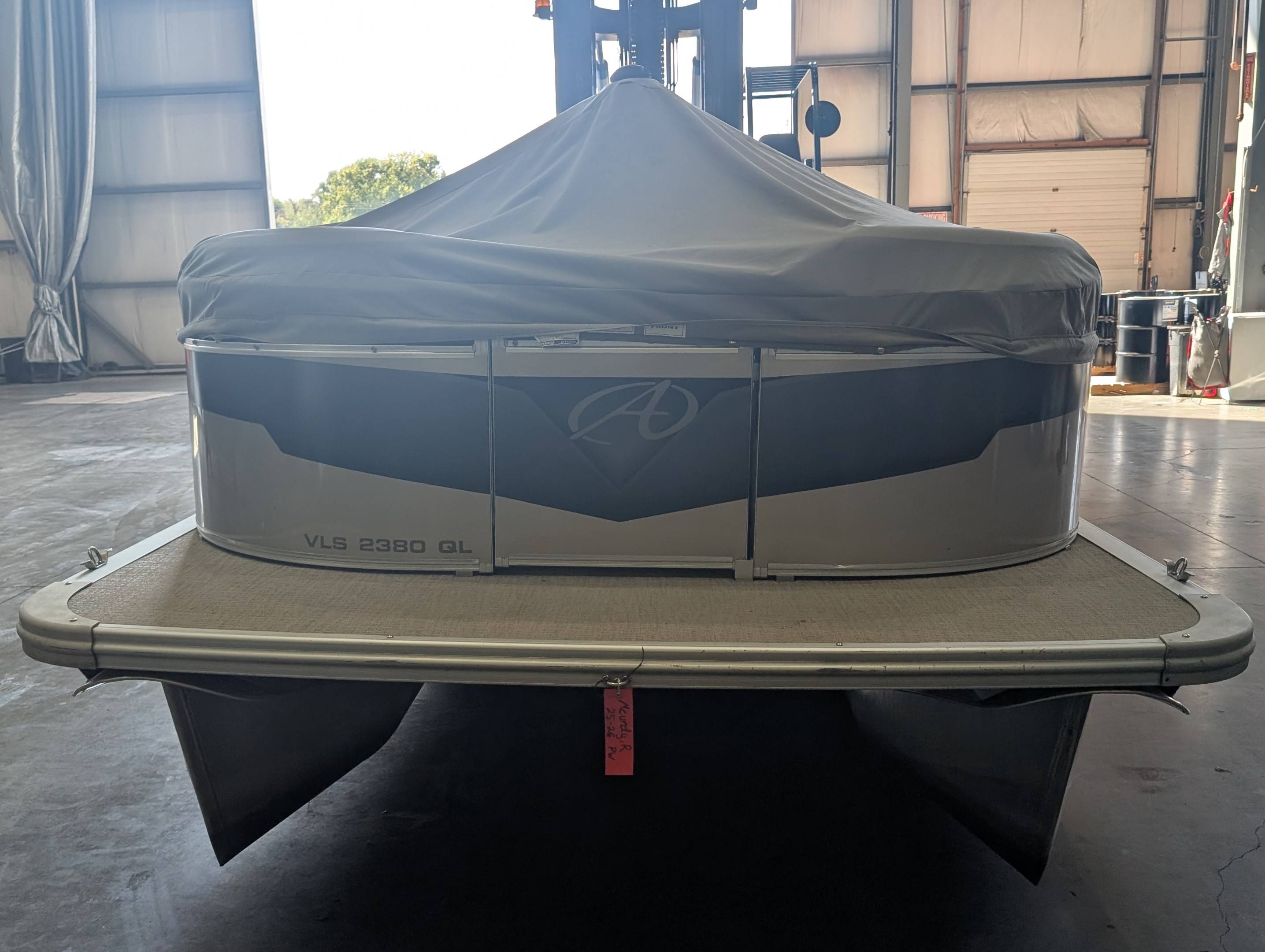 boat-carouselImage-image