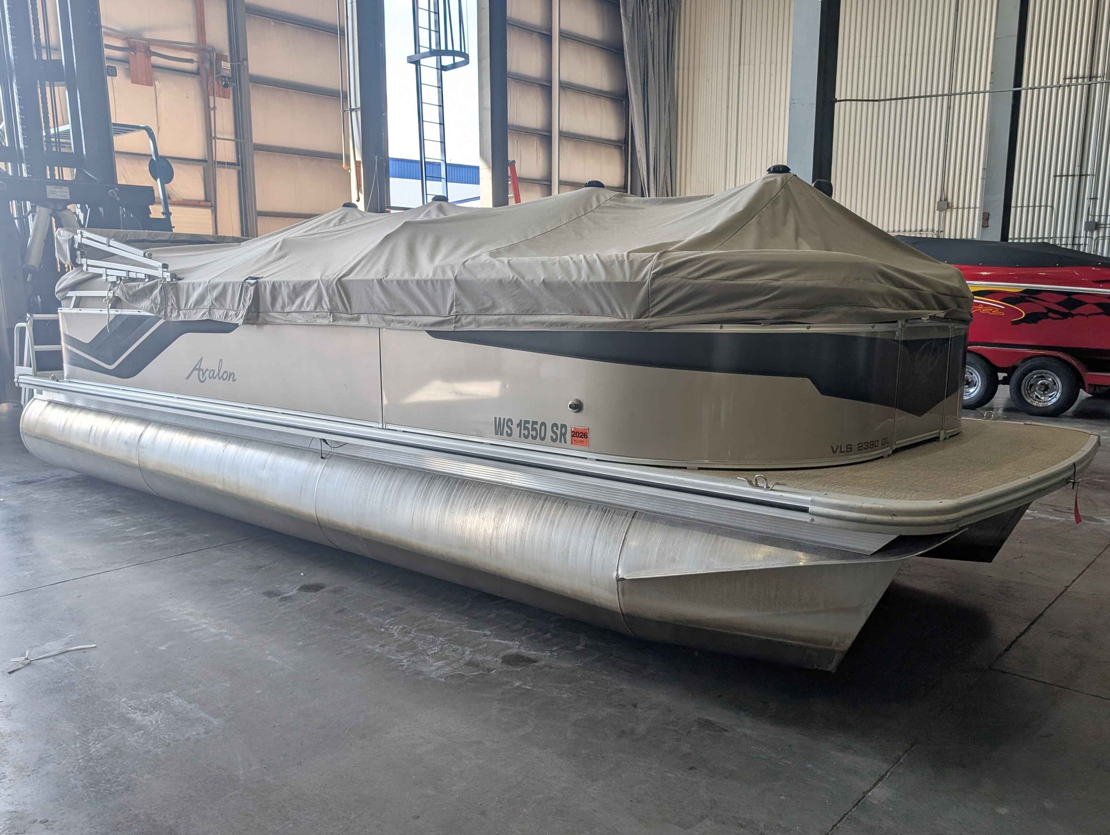 boat-carouselImage-image