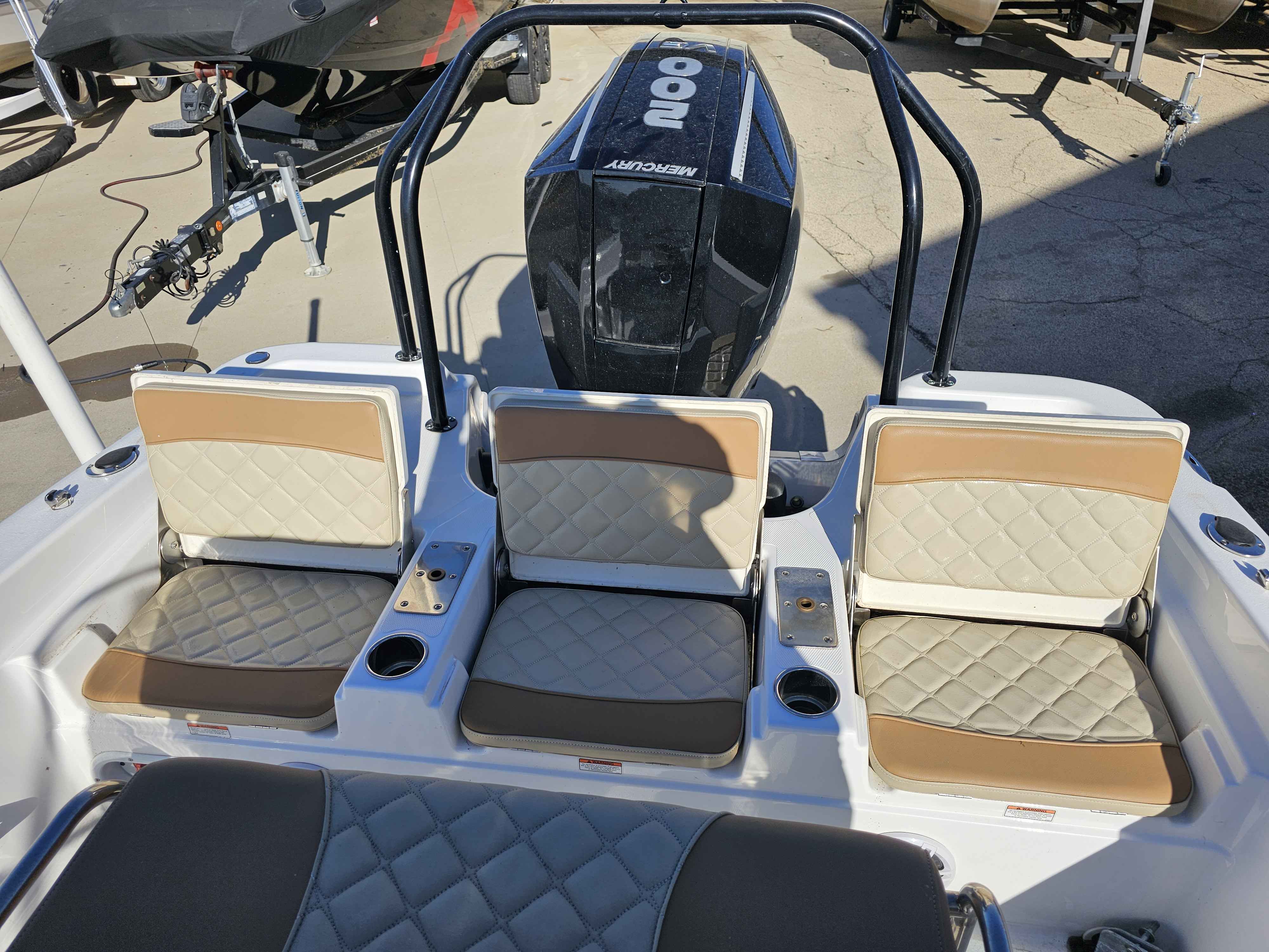 boat-carouselImage-image