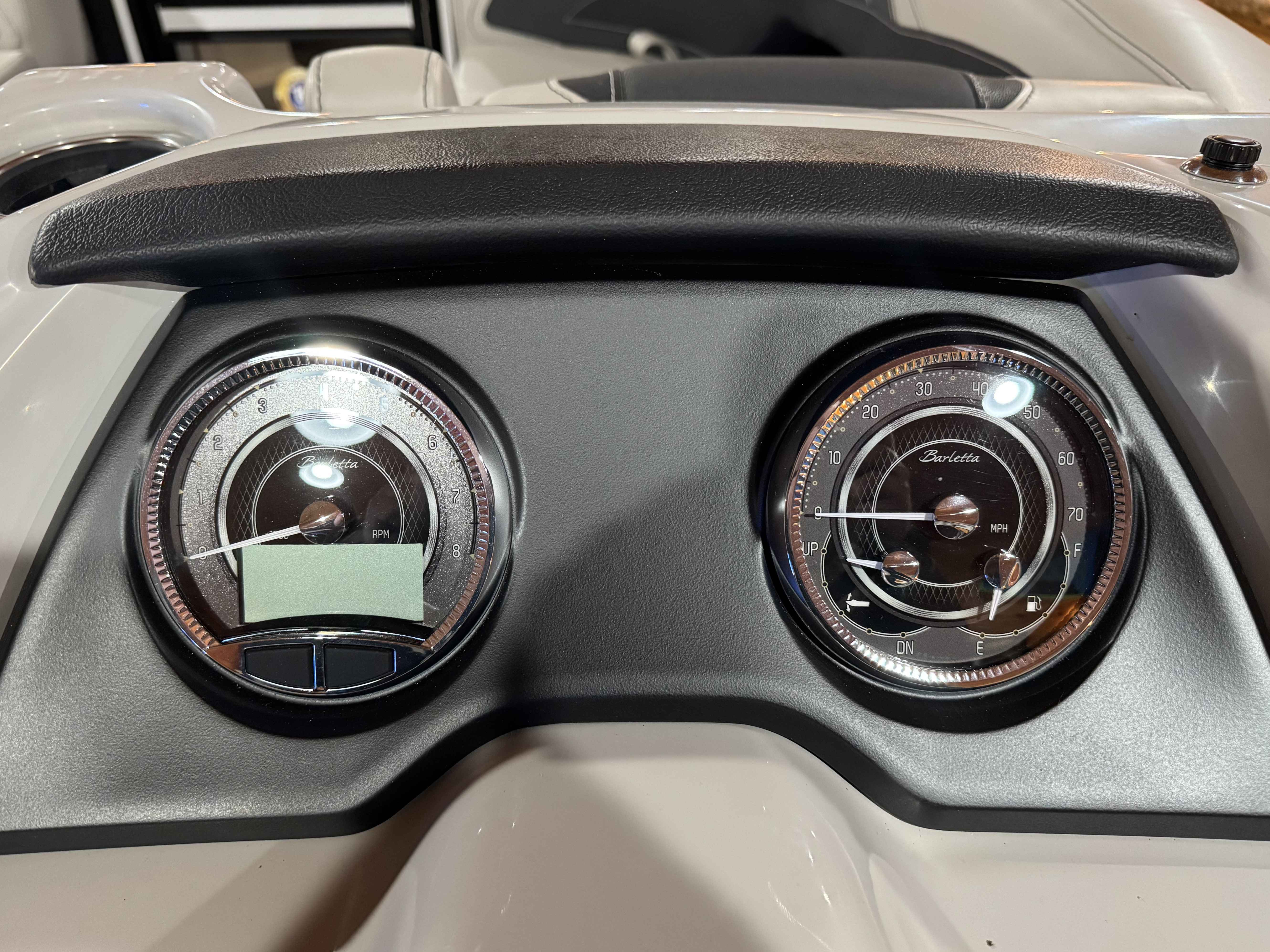 boat-carouselImage-image