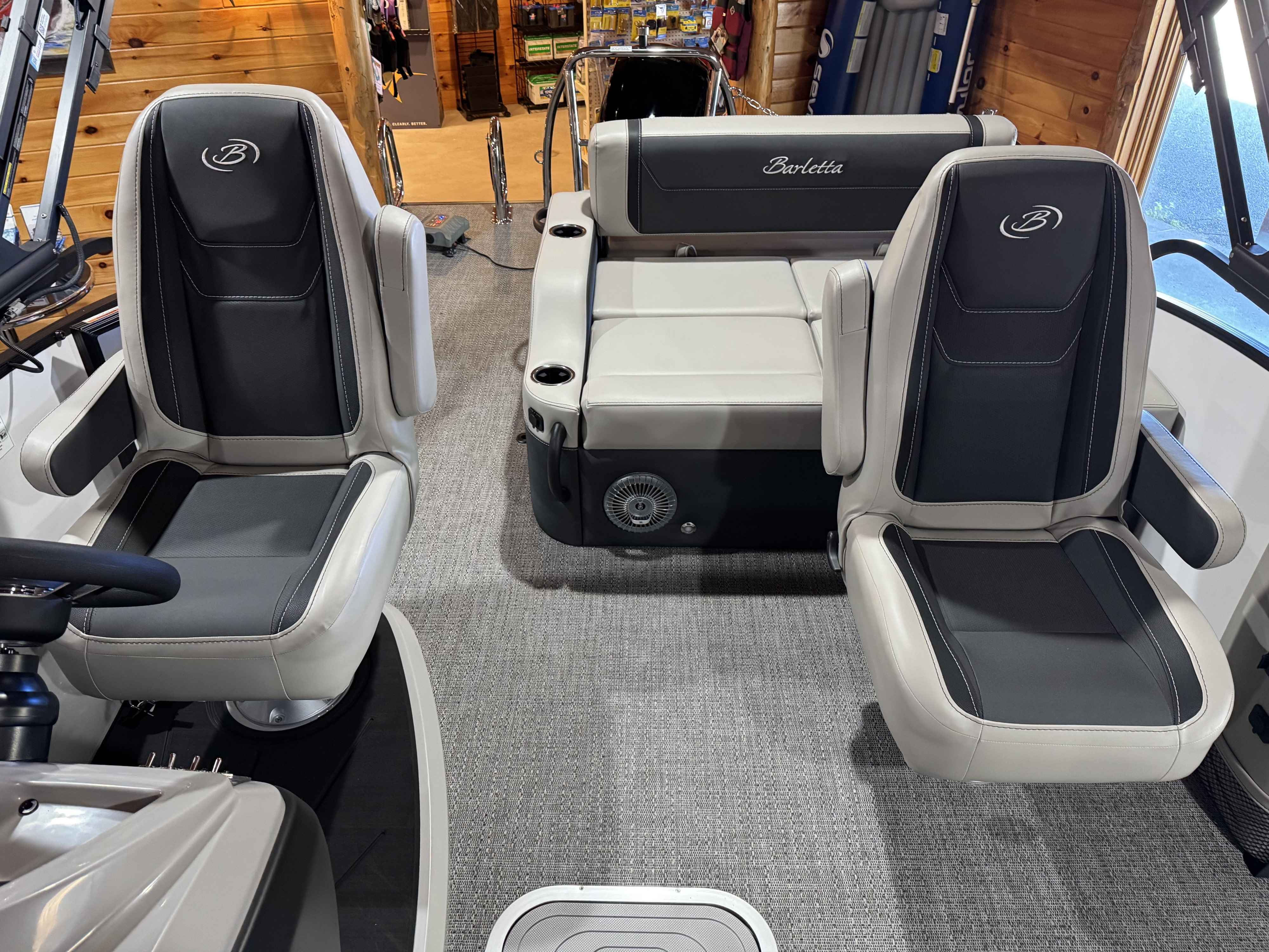 boat-carouselImage-image