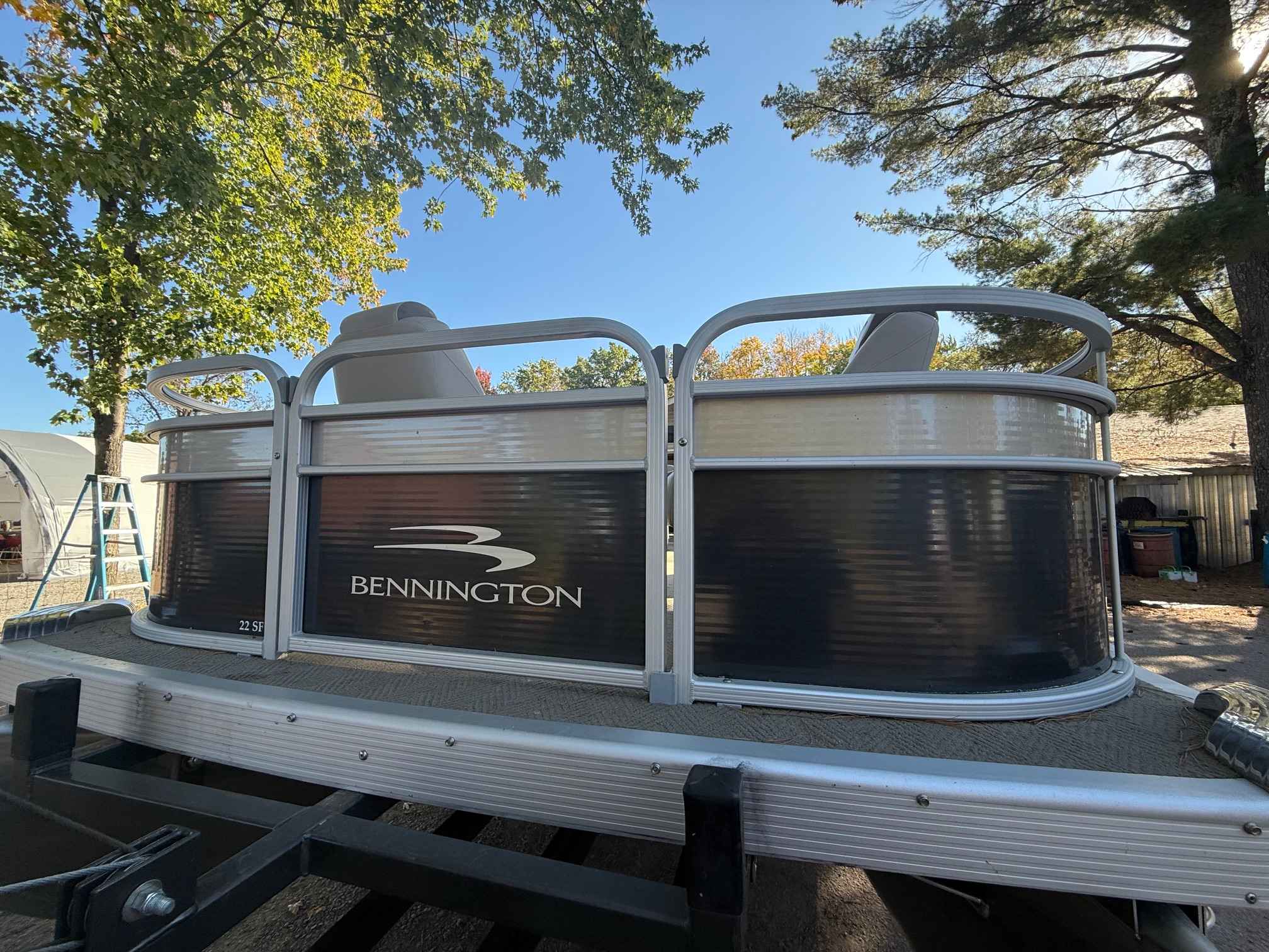 boat-carouselImage-image