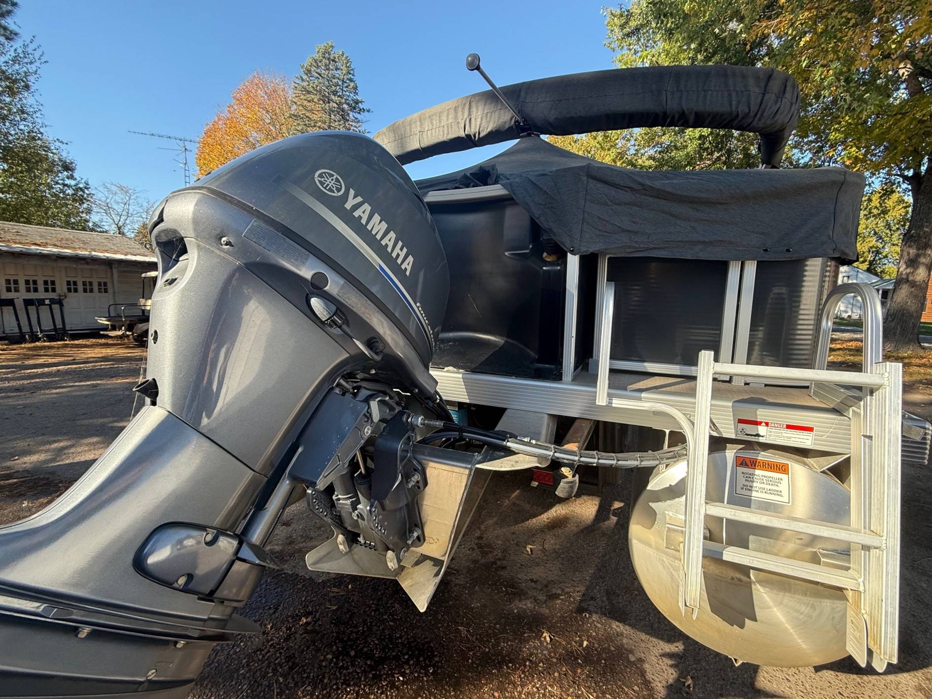 boat-carouselImage-image