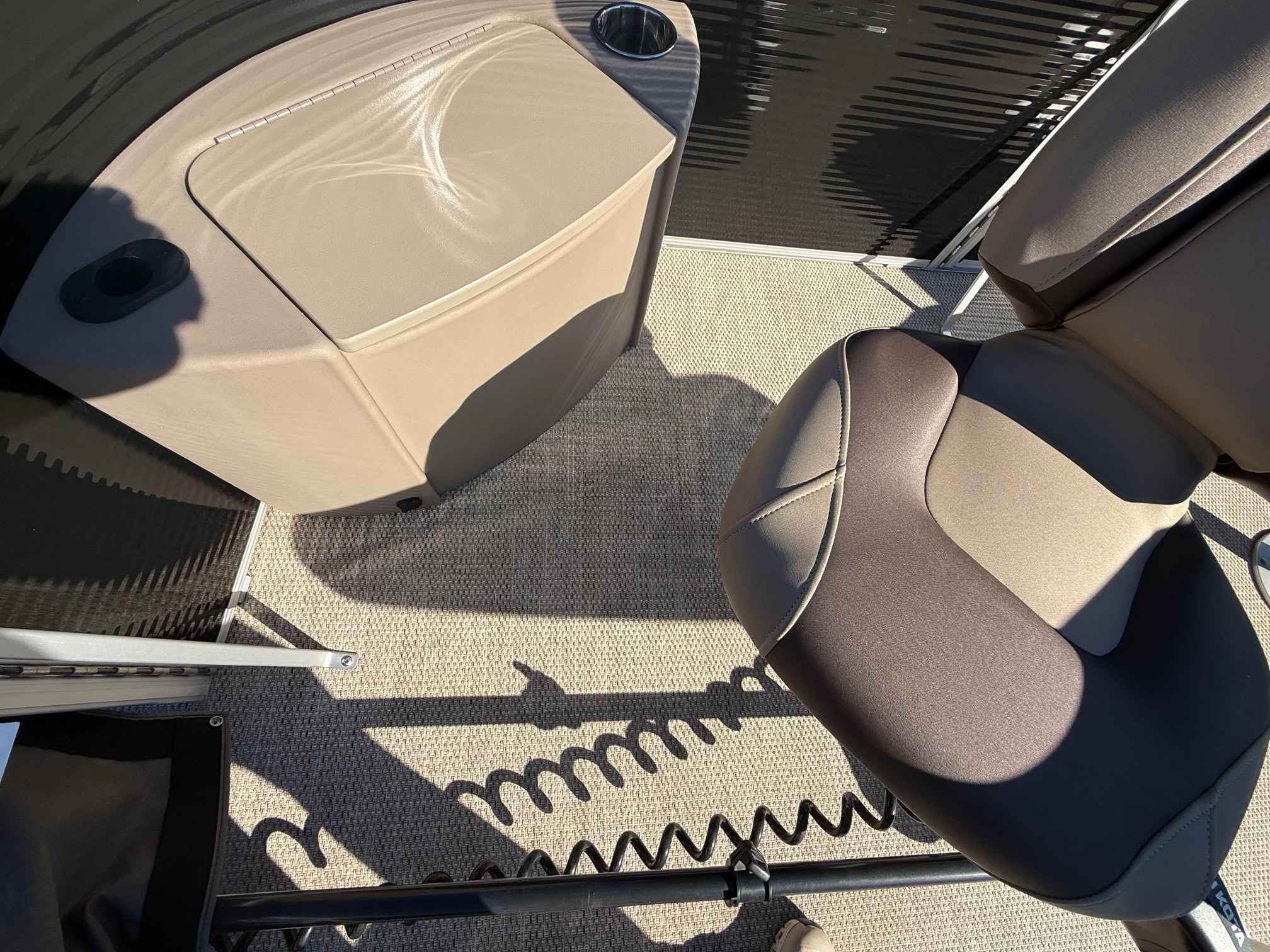 boat-carouselImage-image