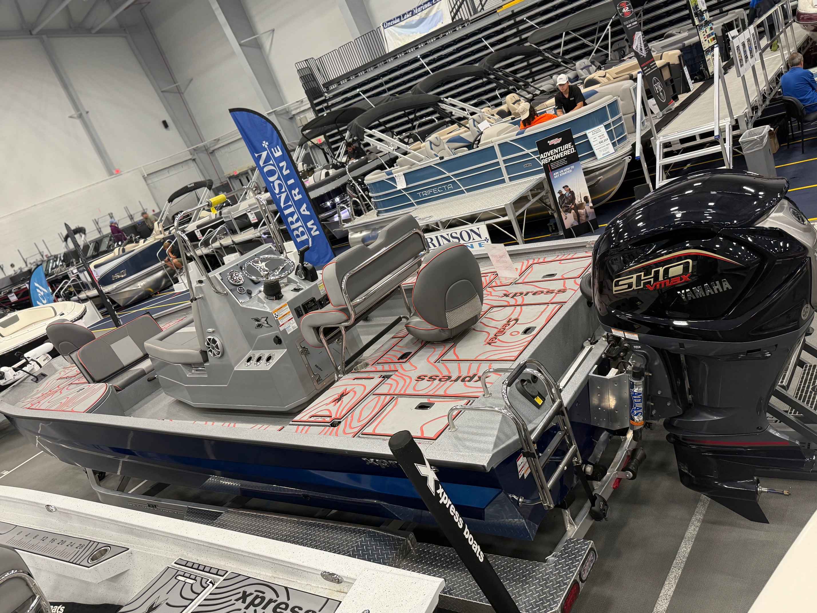 2025 Xpress Hyper-Lift Bay-22