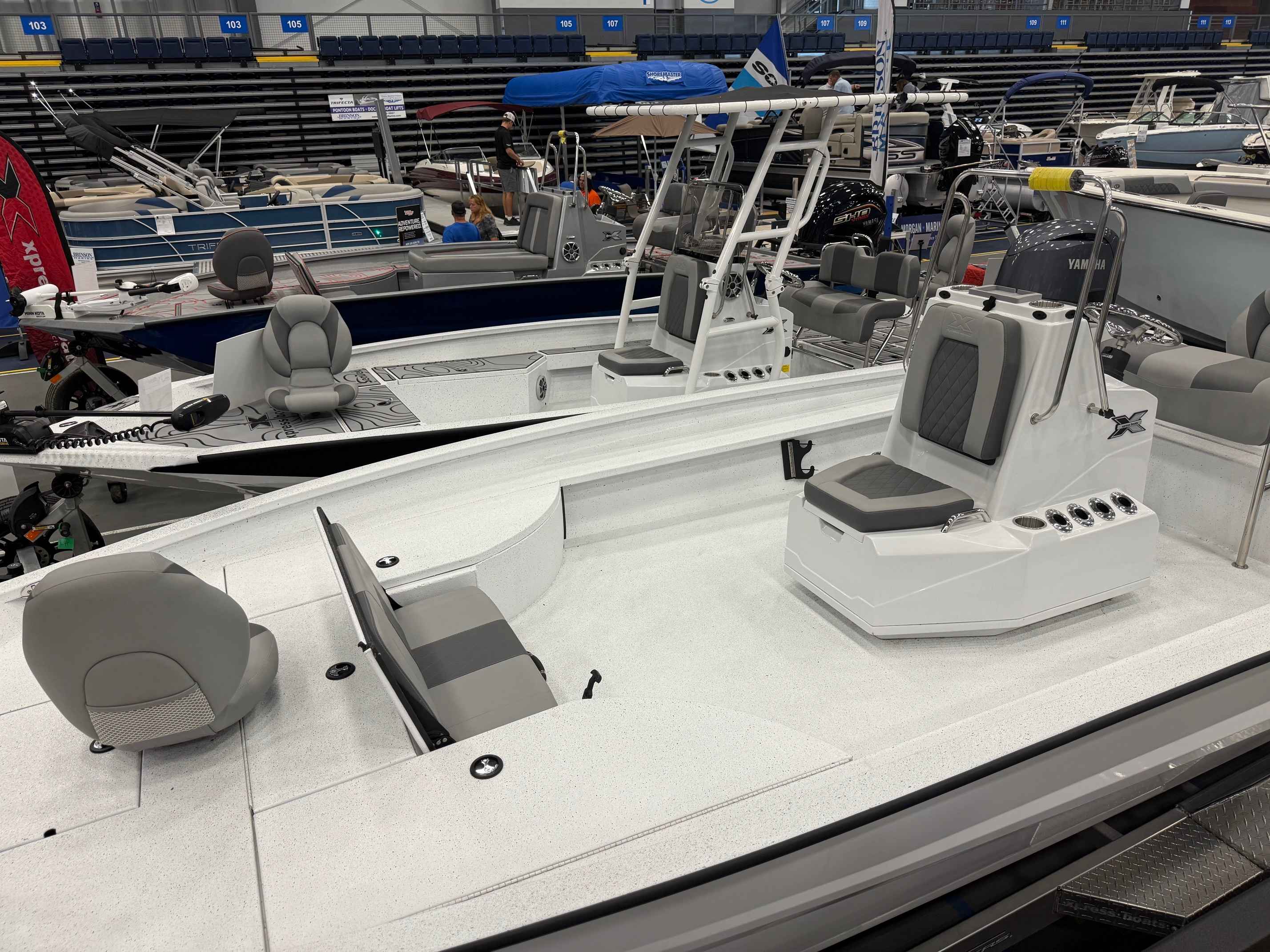 2025 Xpress Boats X23 Bay-1
