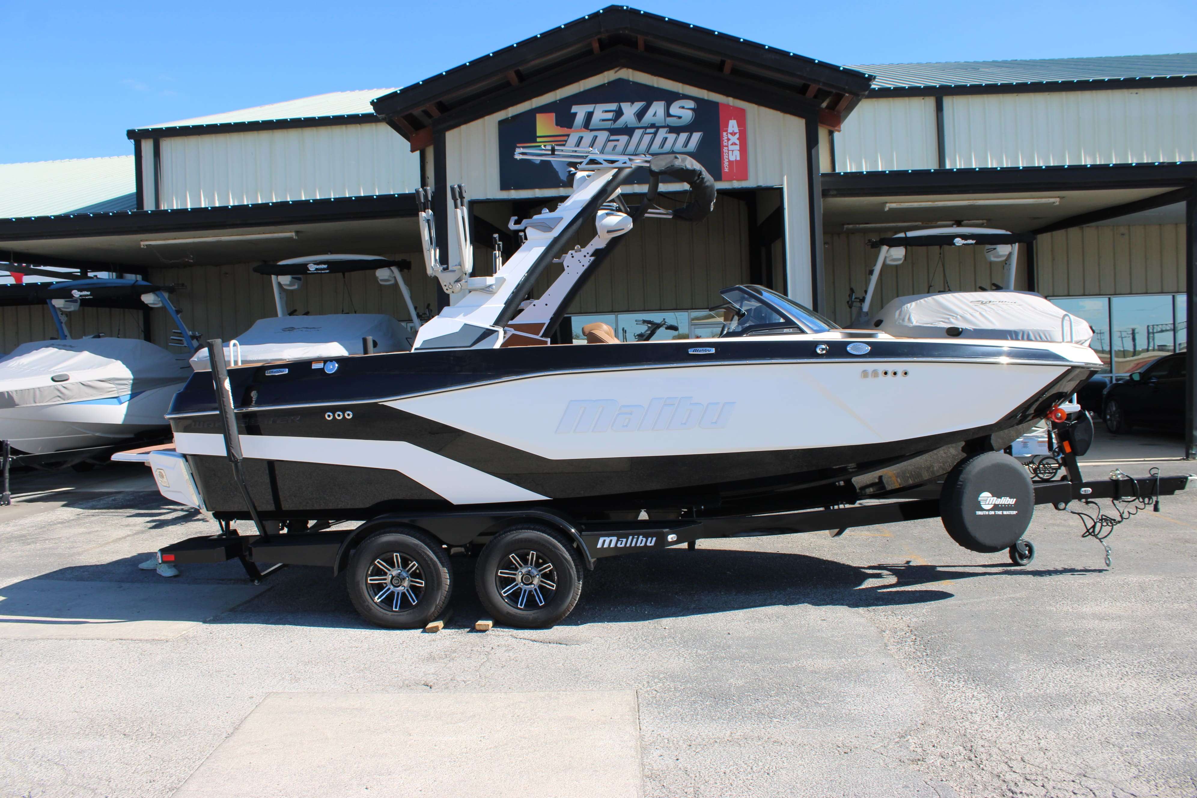 2026 Malibu Boats Wakesetter 21 LX