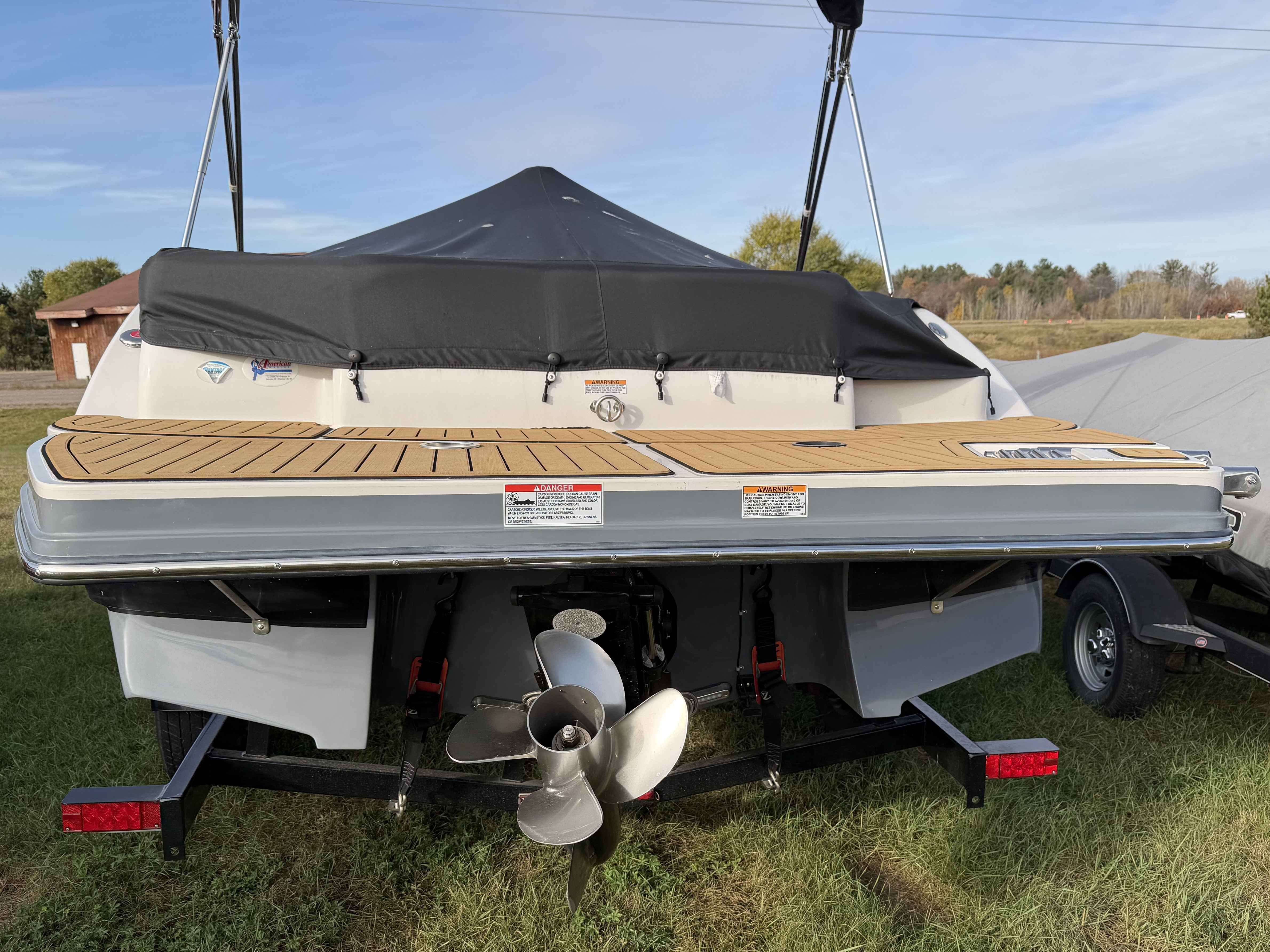 boat-carouselImage-image