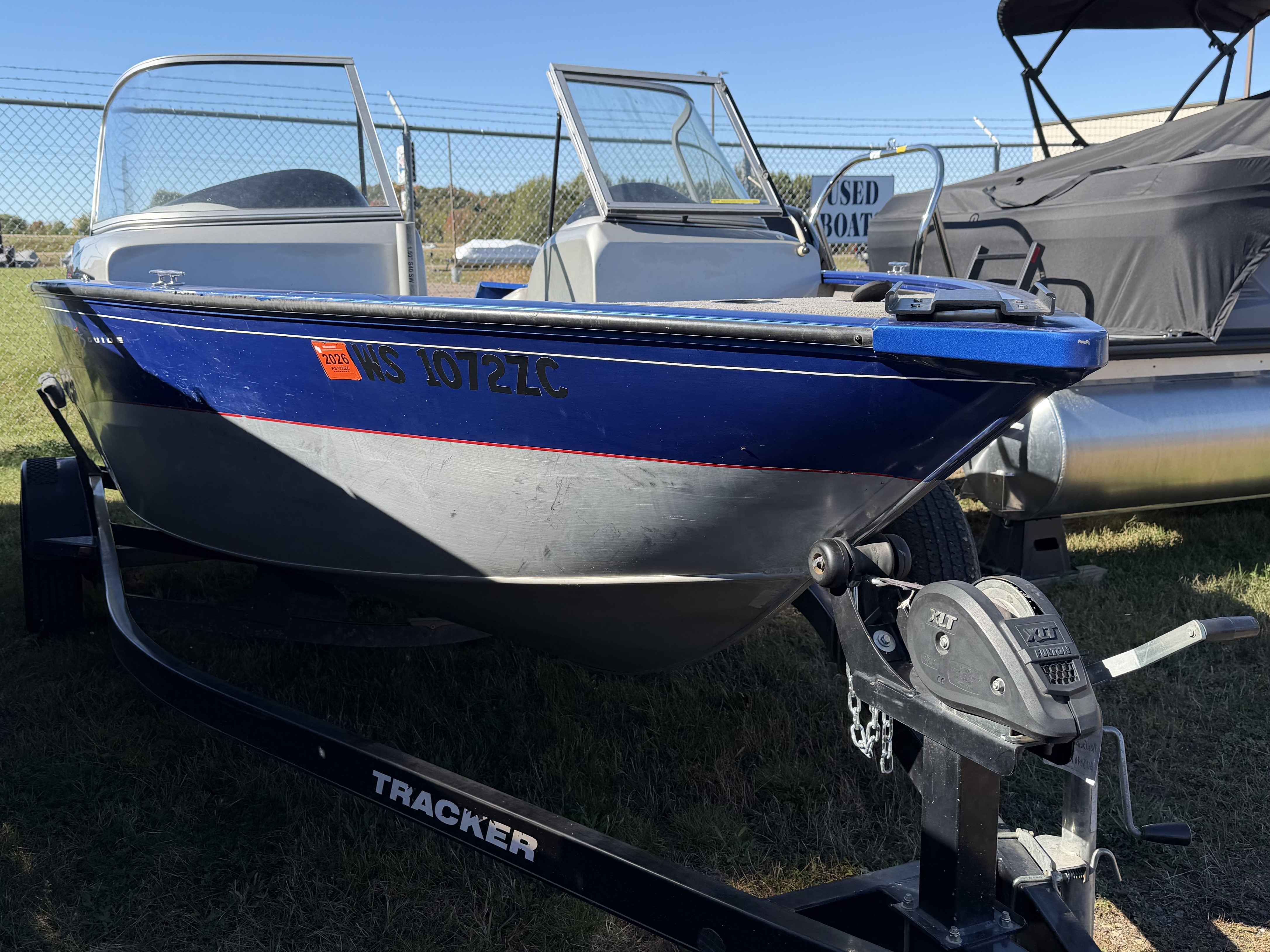 boat-carouselImage-image