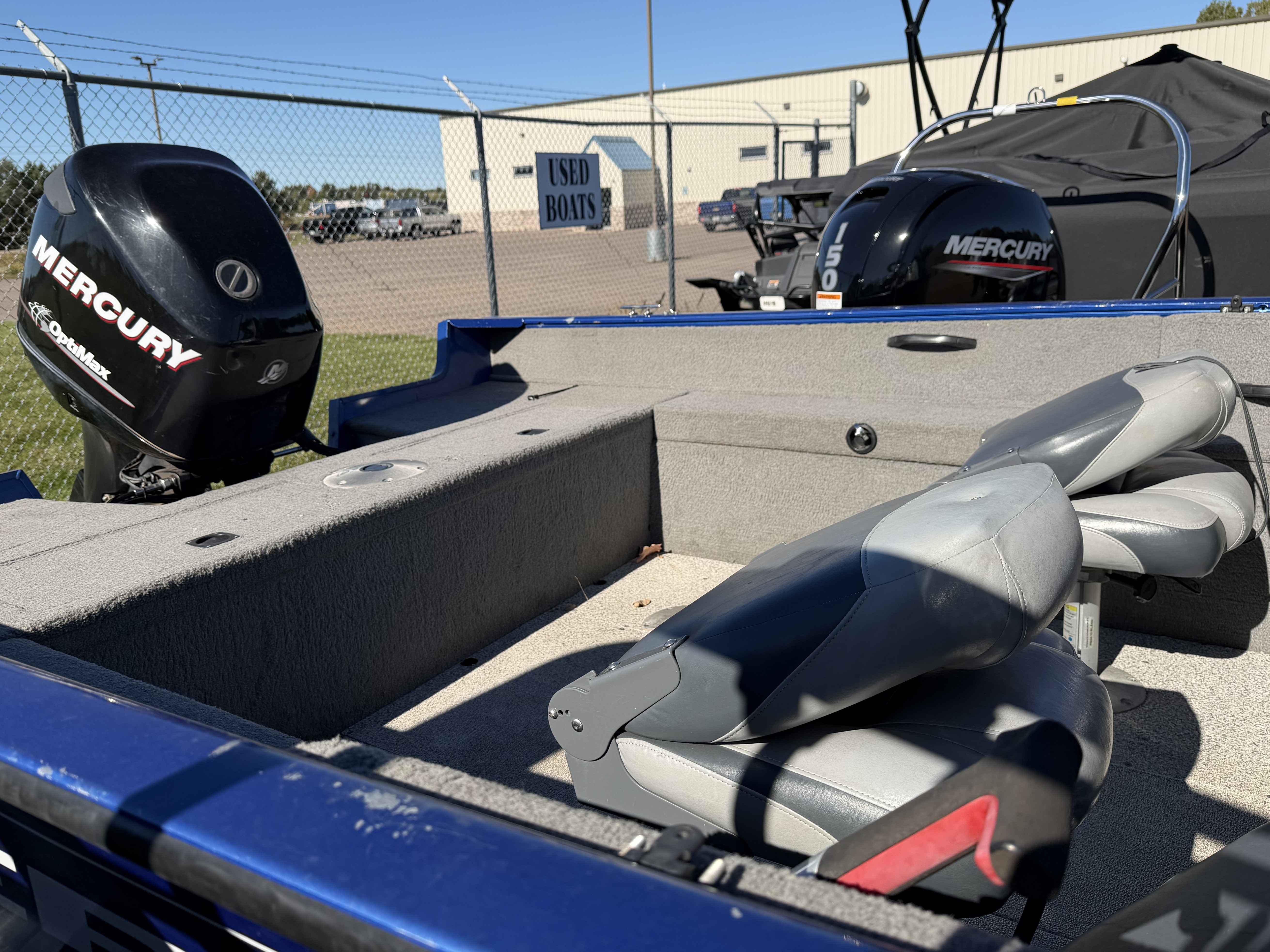 boat-carouselImage-image