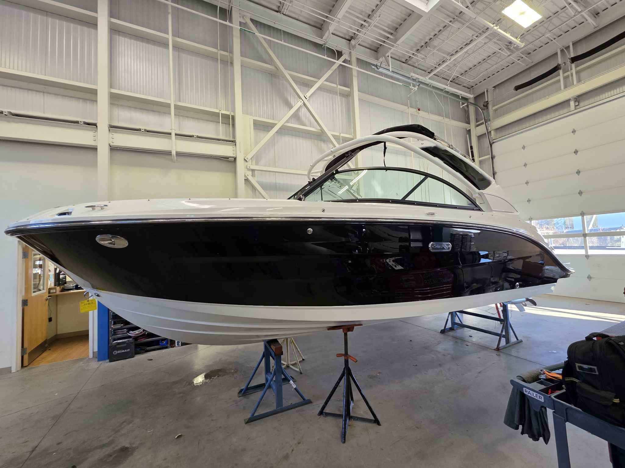 2026 SEA RAY 230SDO0