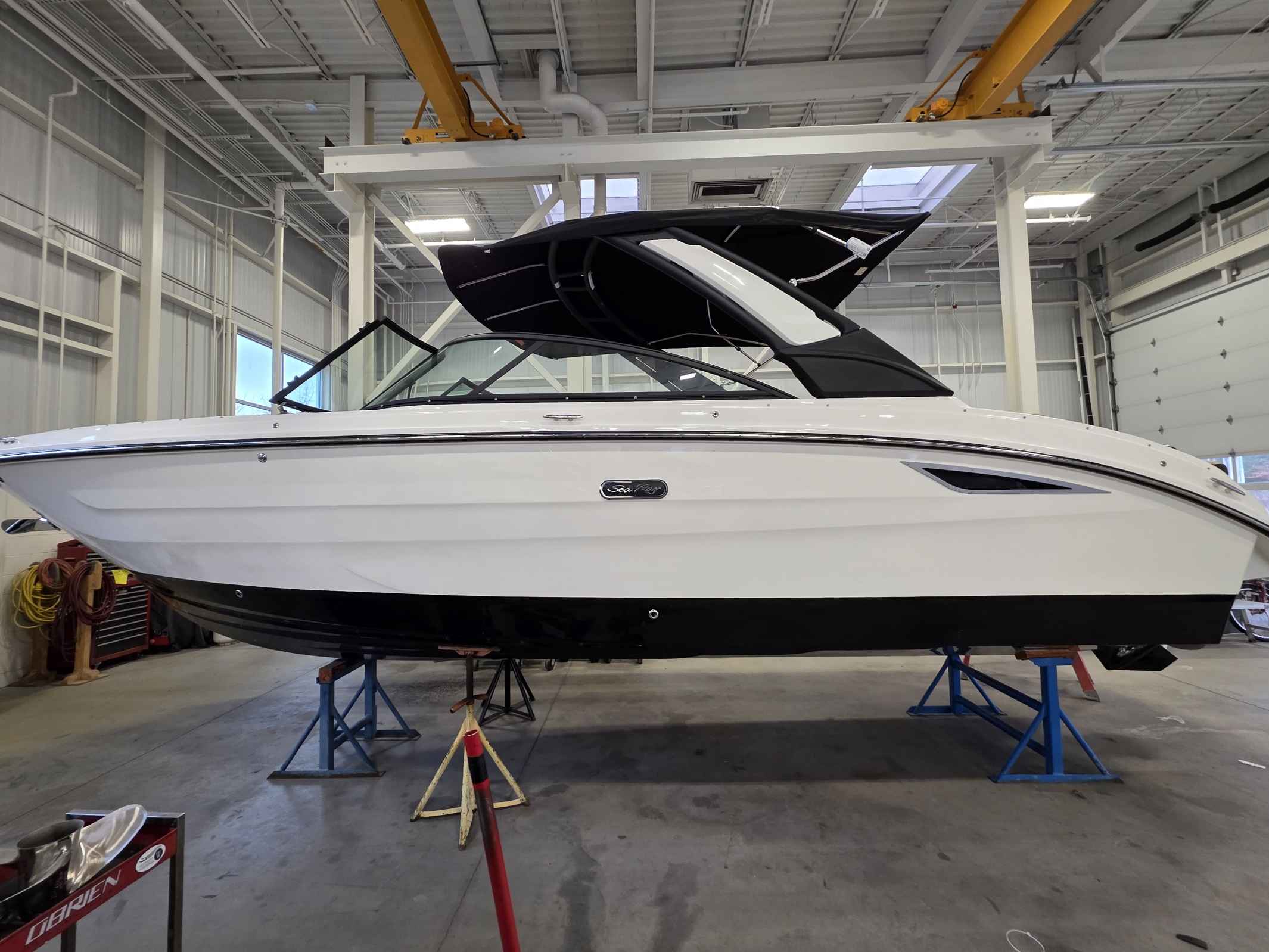 2026 SEA RAY 270SDX0