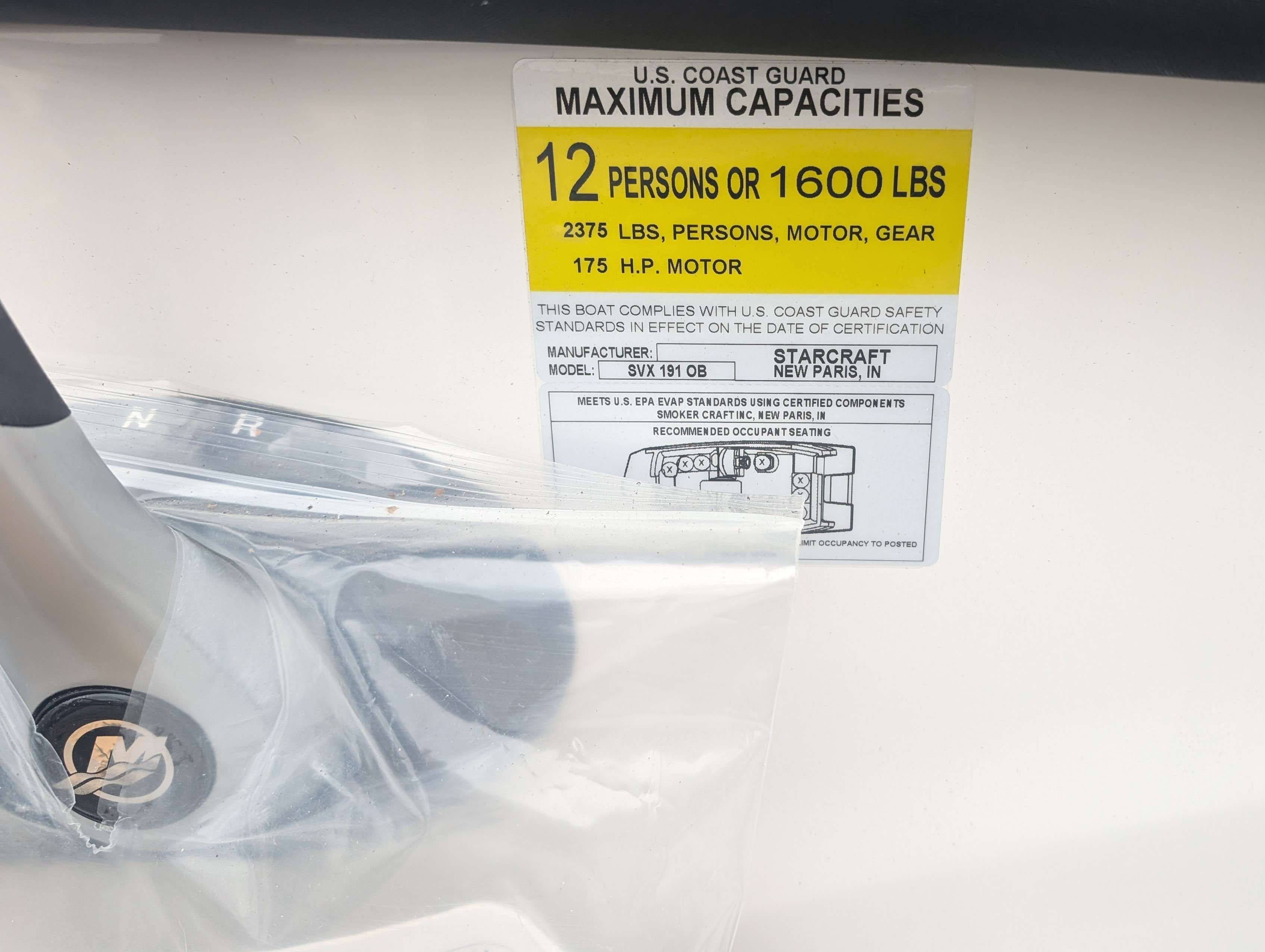 boat-carouselImage-image