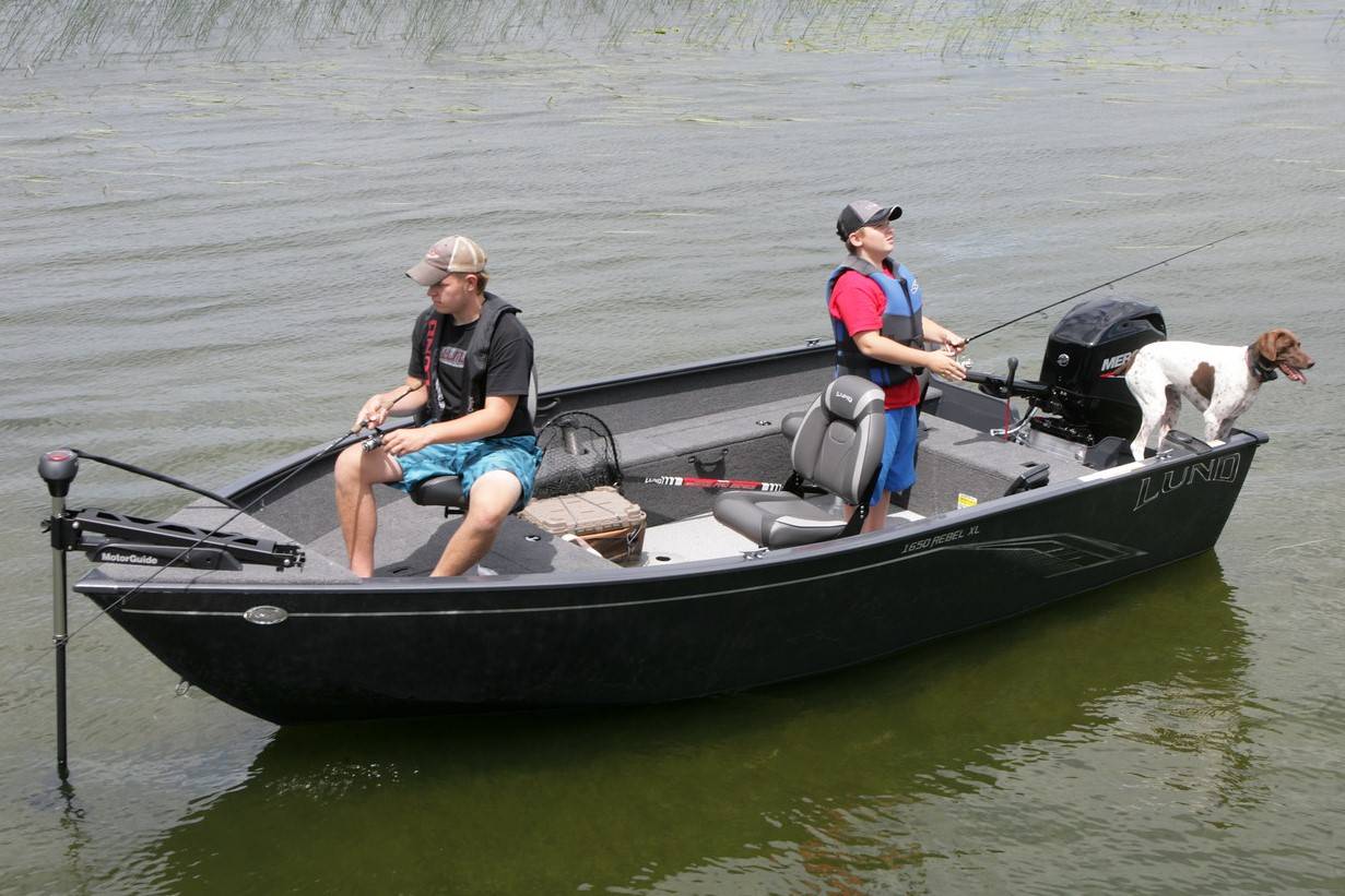 boat-carouselImage-image