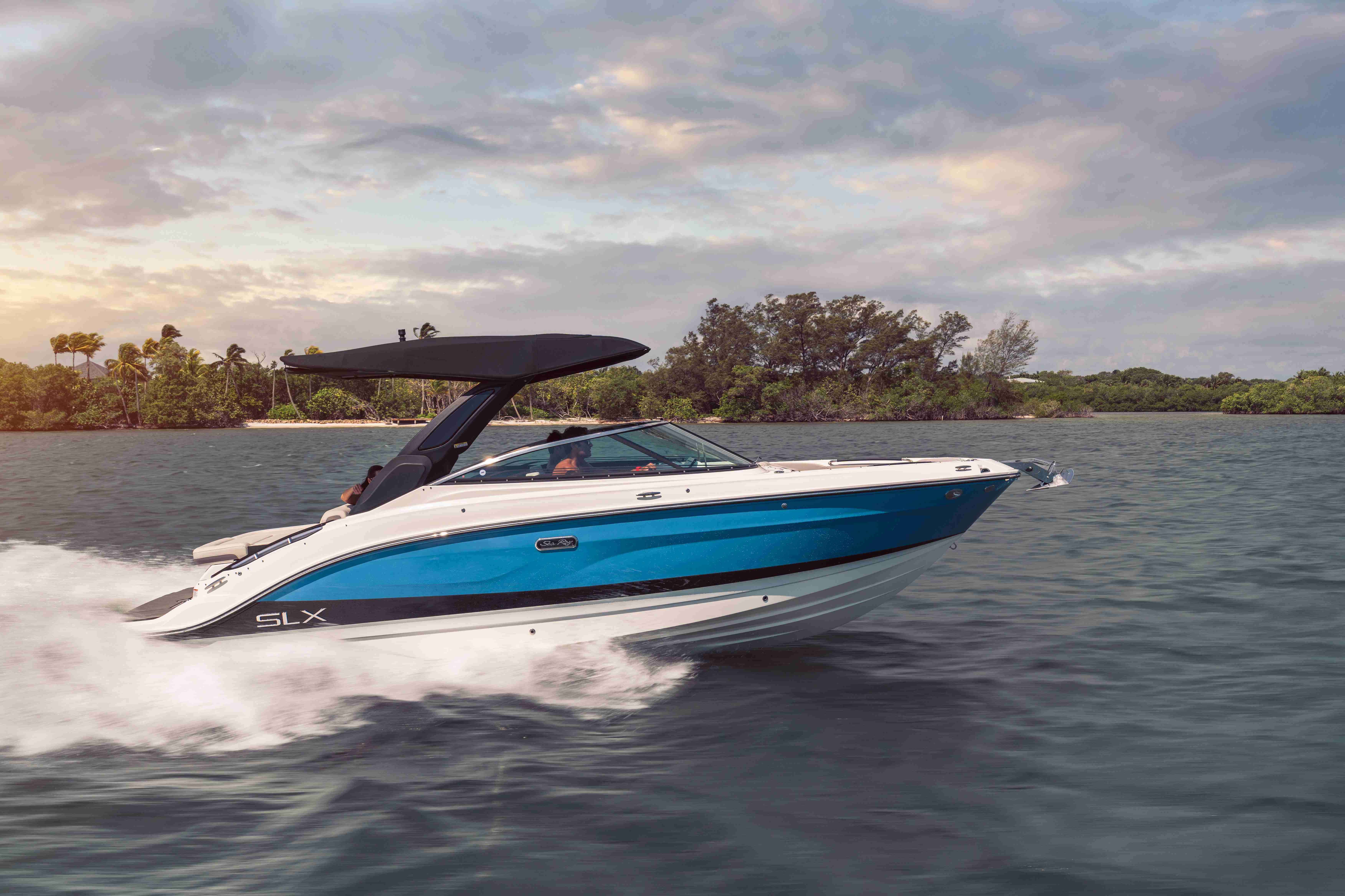 2026 Sea Ray SLX 260 -3