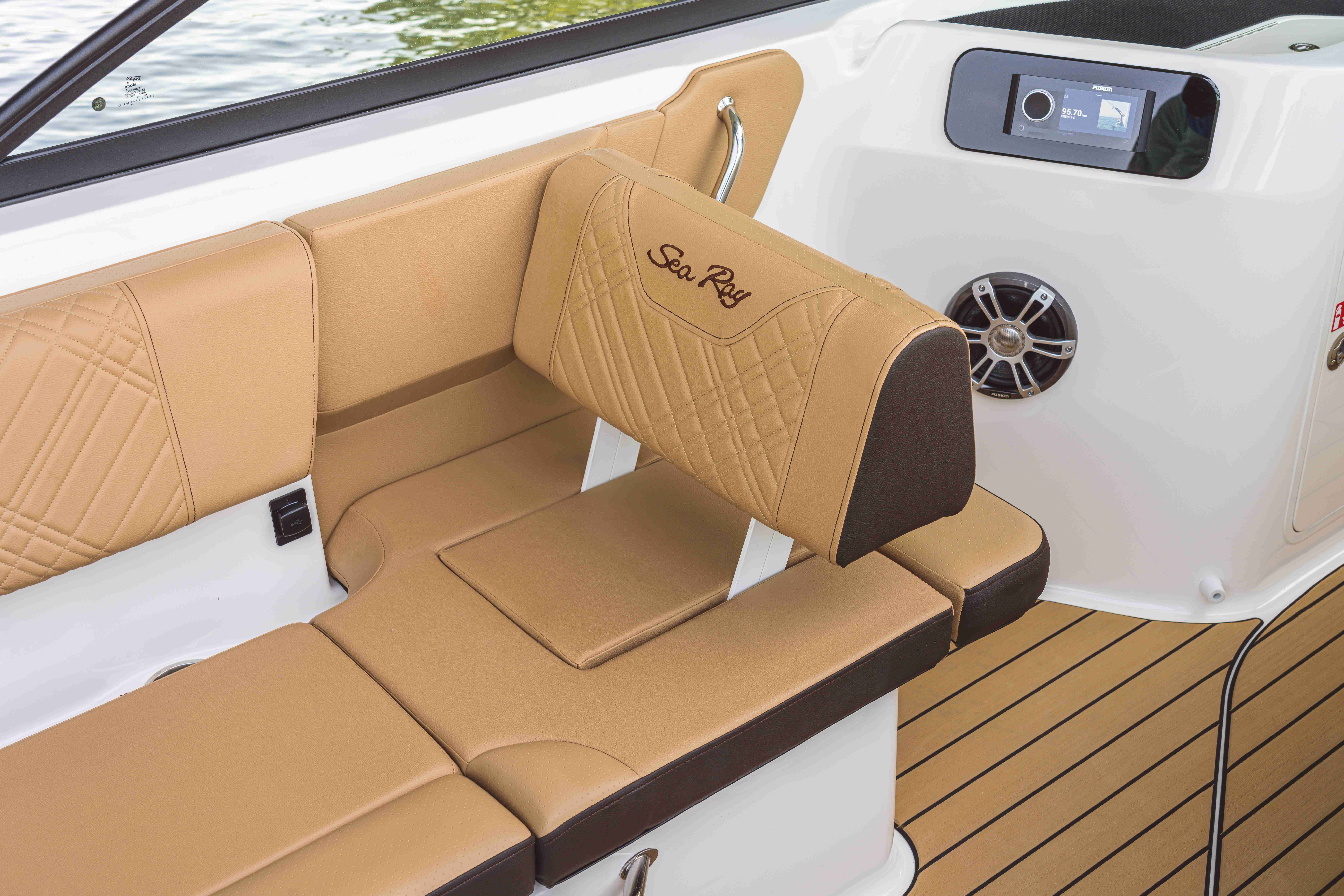 2026 Sea Ray SDX 230-11