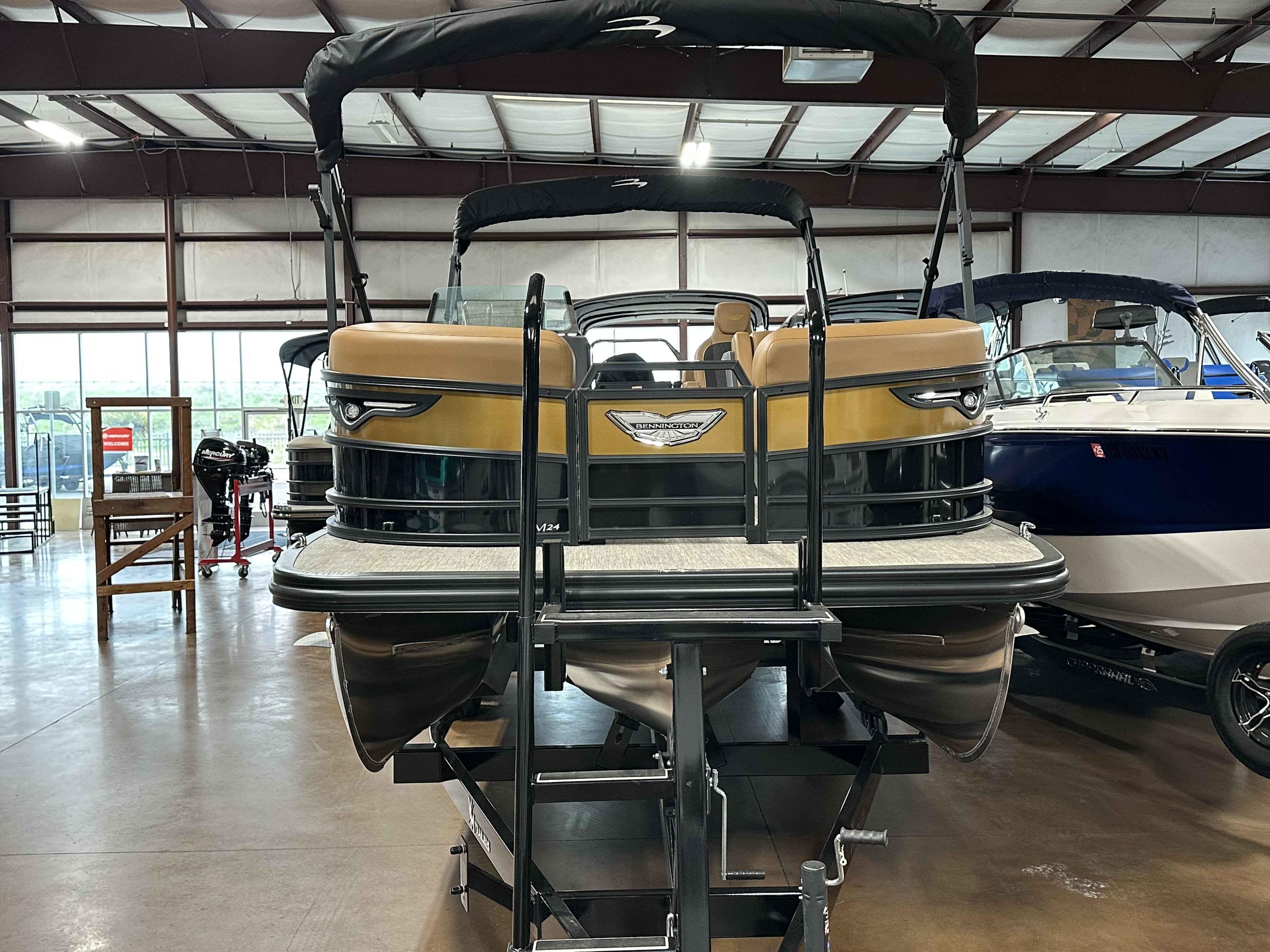 2025 Bennington 24MFB-2