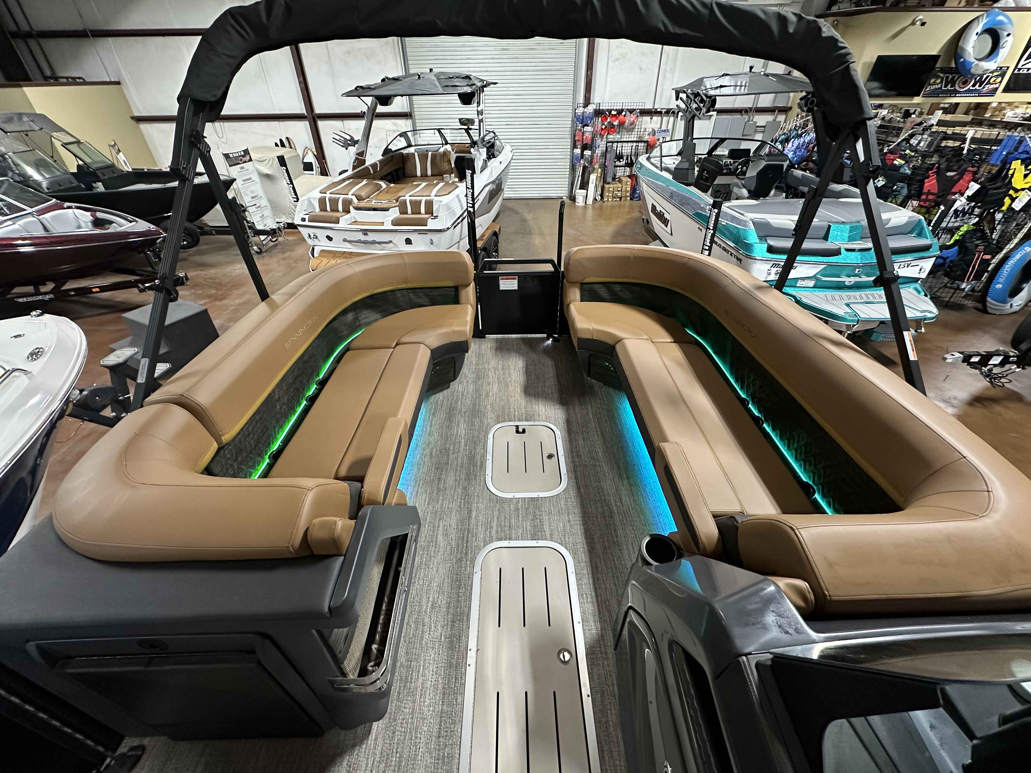 2025 Bennington 24MFB-4