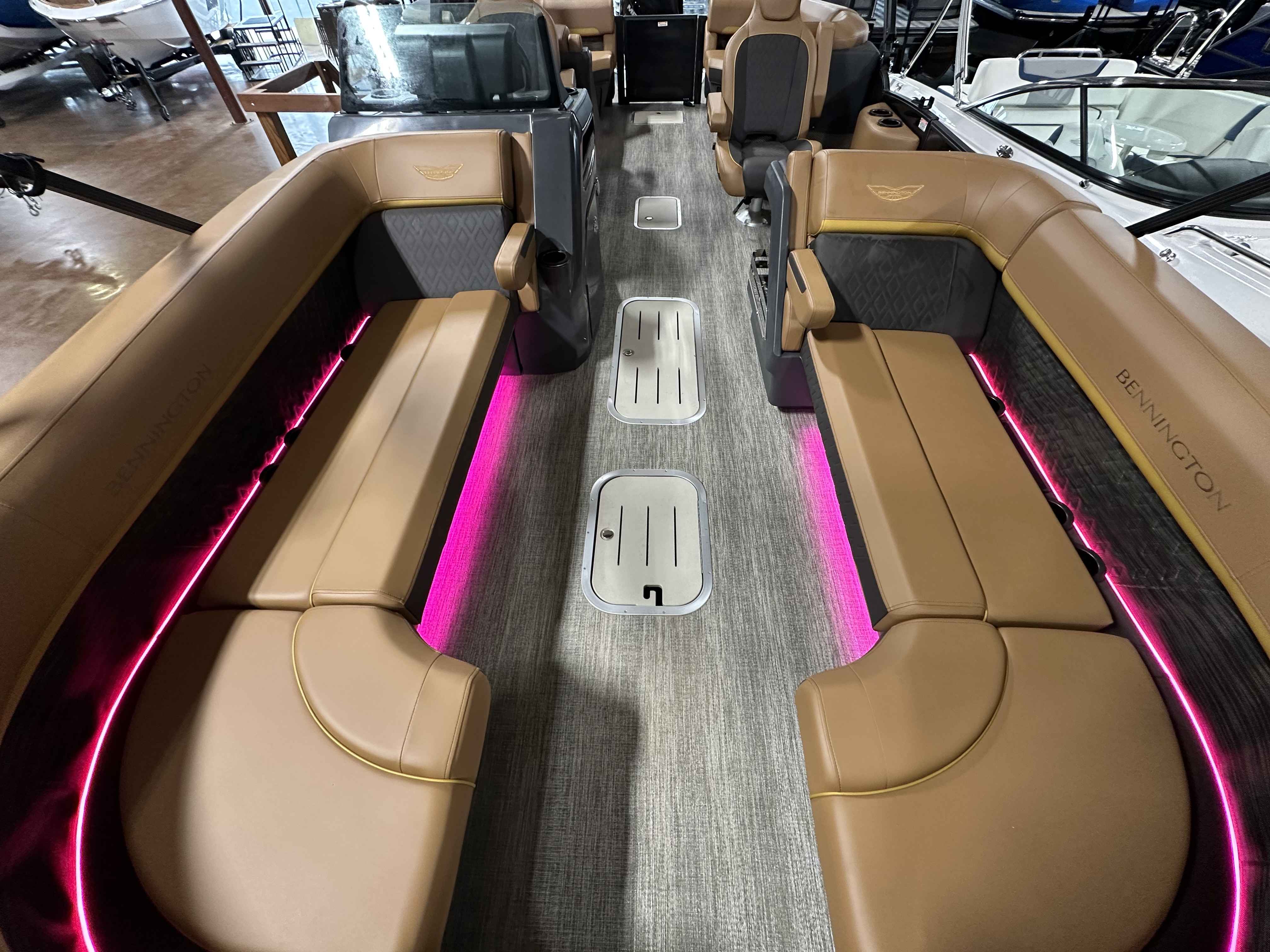 2025 Bennington 24MFB-5