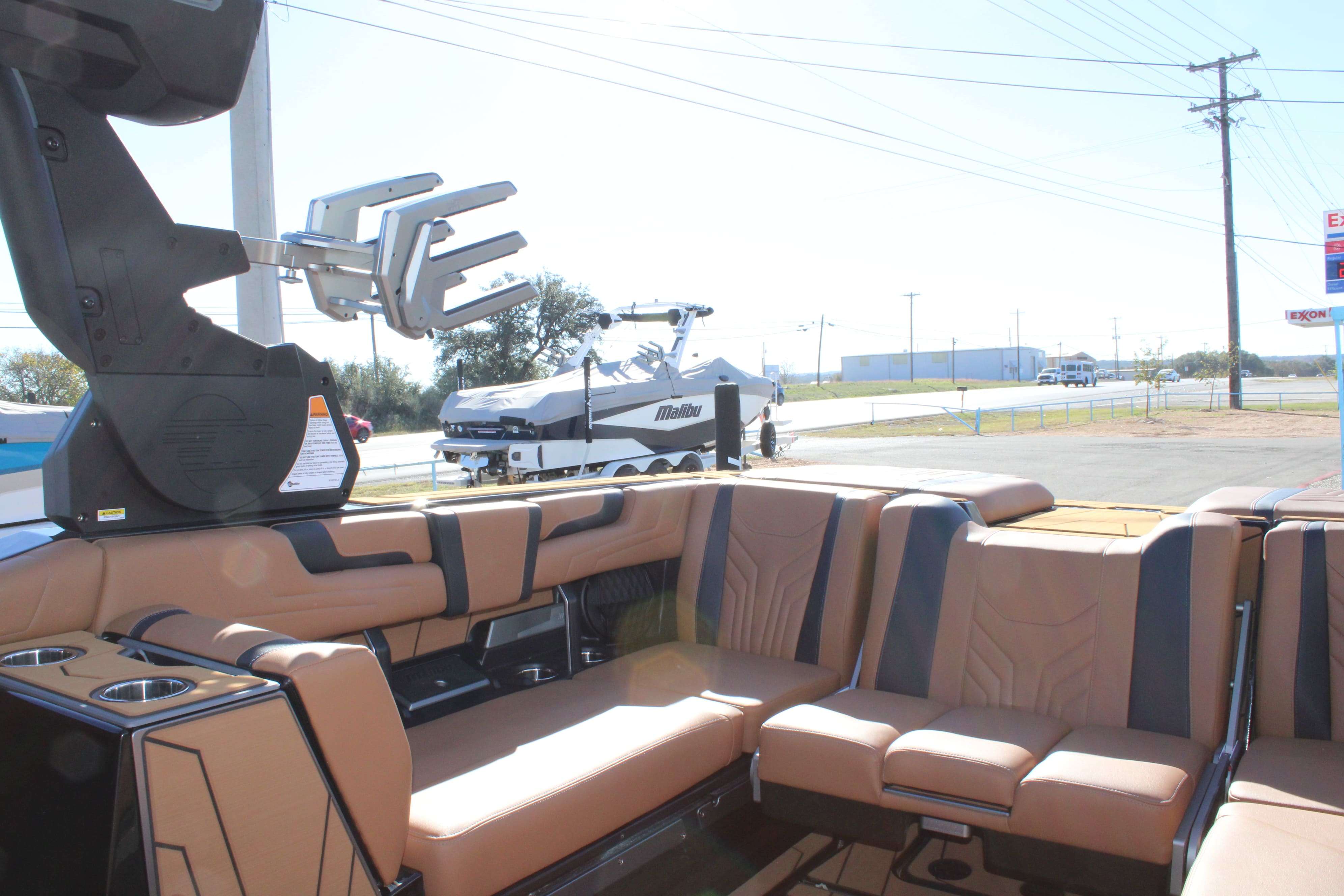 2026 Malibu Boats Wakesetter 25 LSV-12