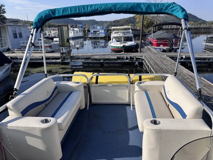 1999 Bennington 205 LN