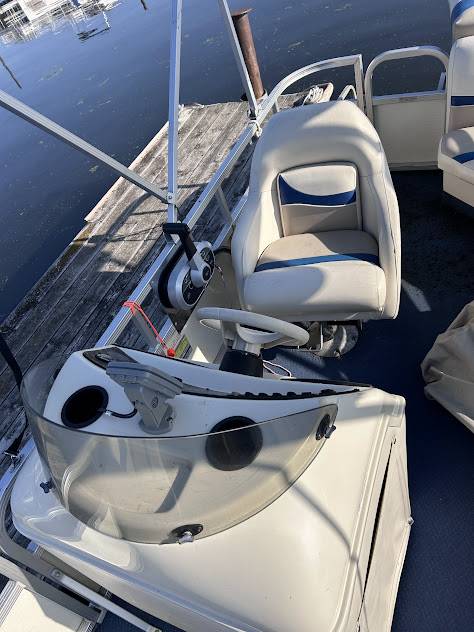 boat-carouselImage-image