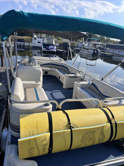 boat-carouselImage-image