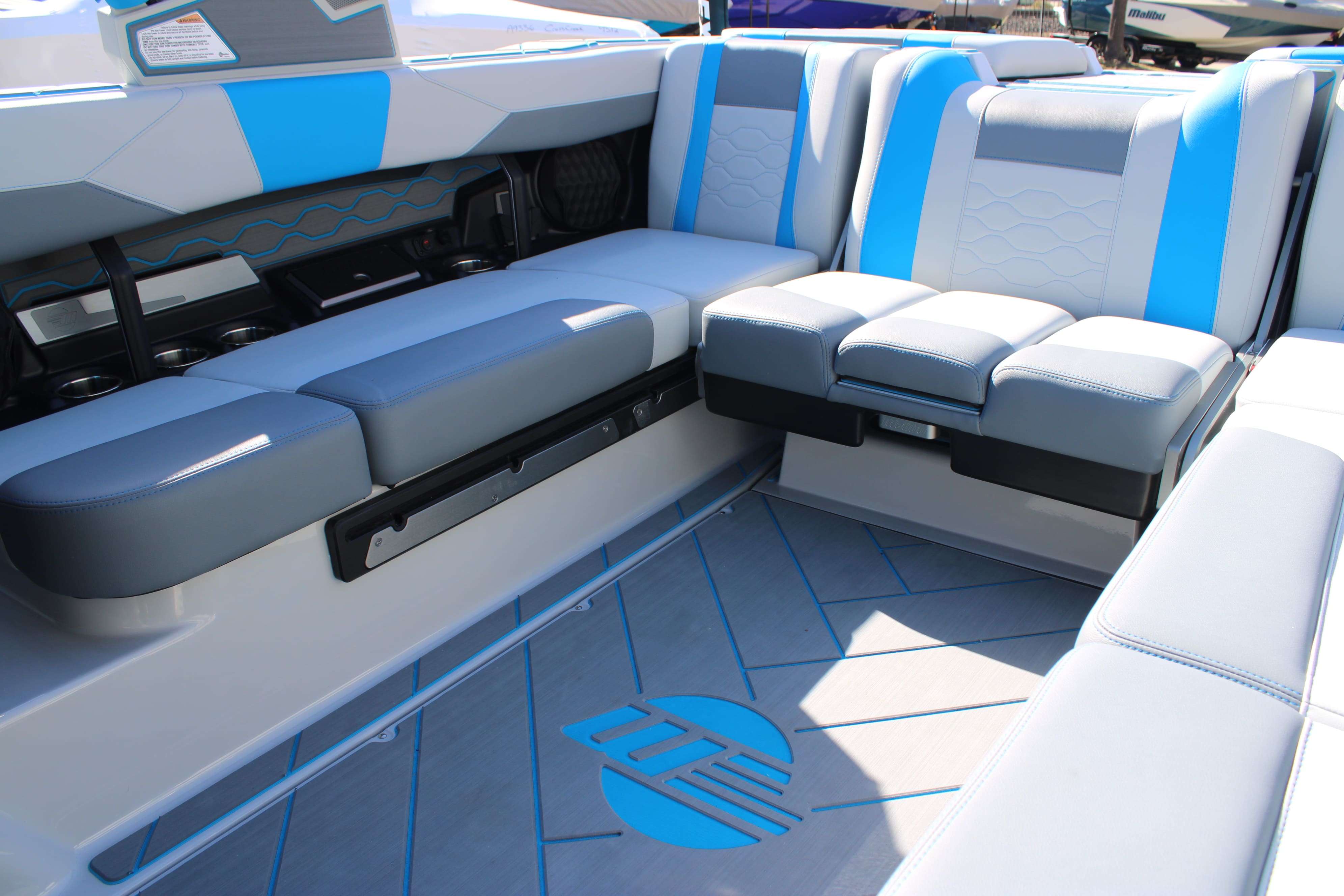 2026 Malibu Boats Wakesetter 23 LSV-17
