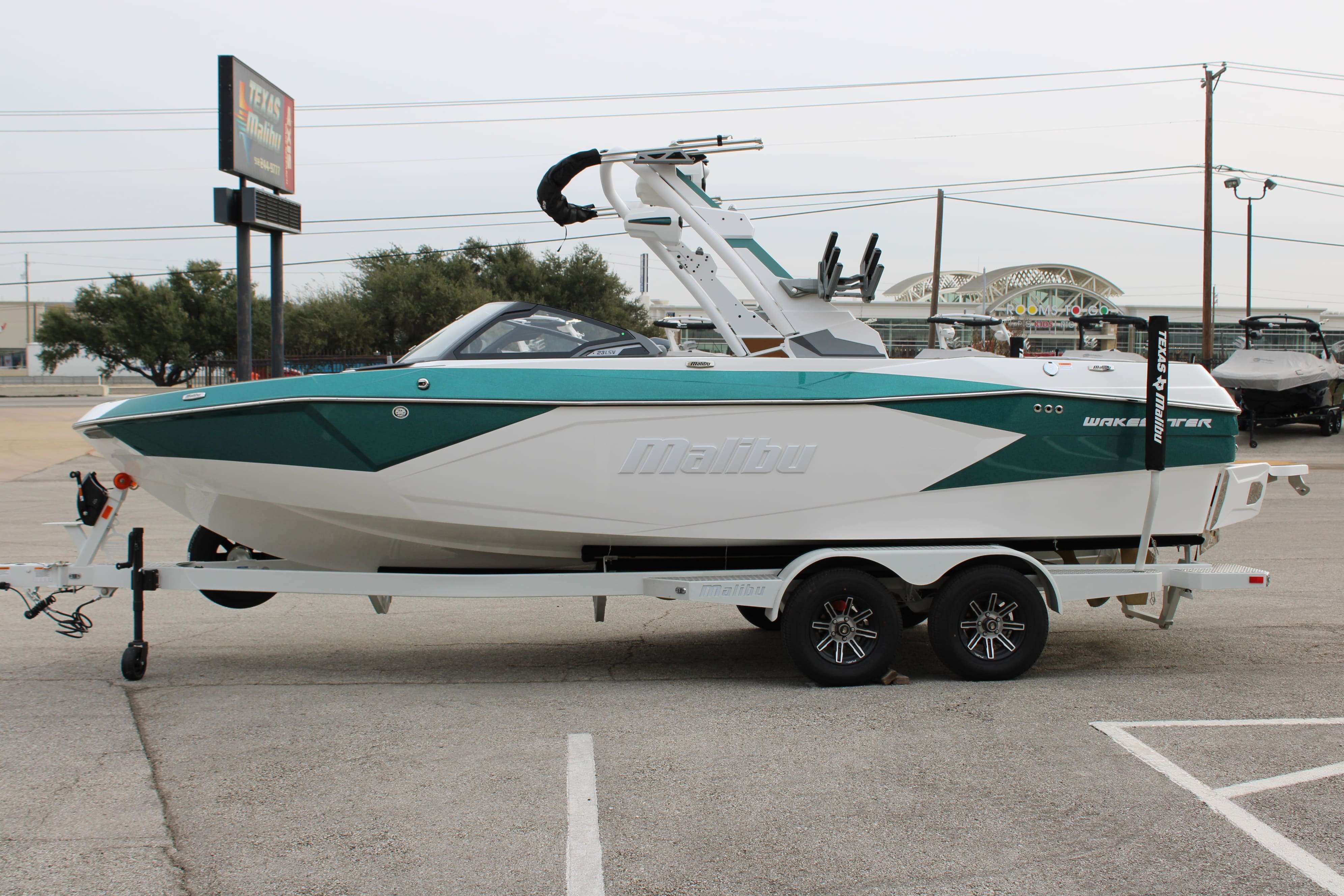 2026 Malibu Boats Wakesetter 23 LSV-5