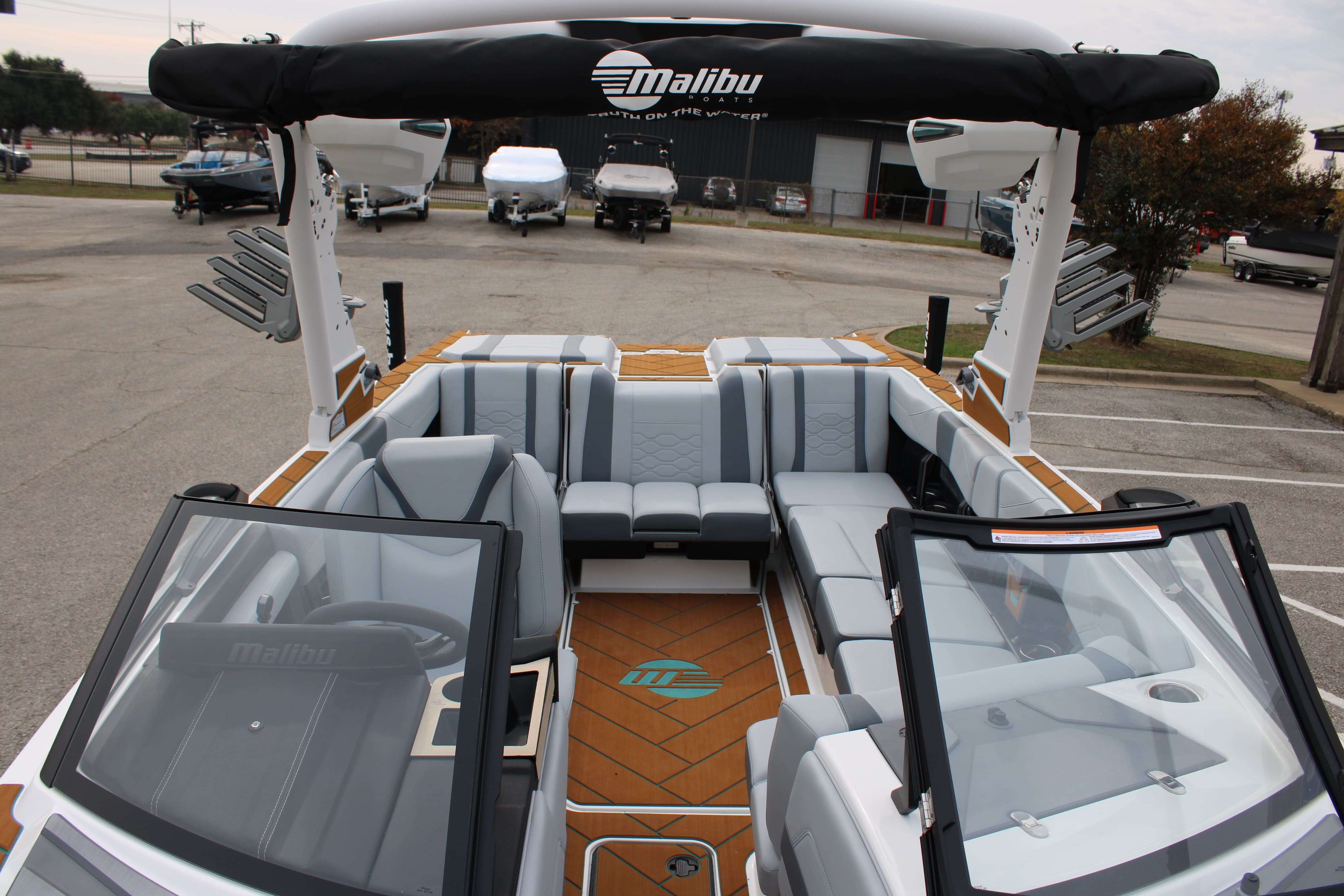 2026 Malibu Boats Wakesetter 23 LSV-21