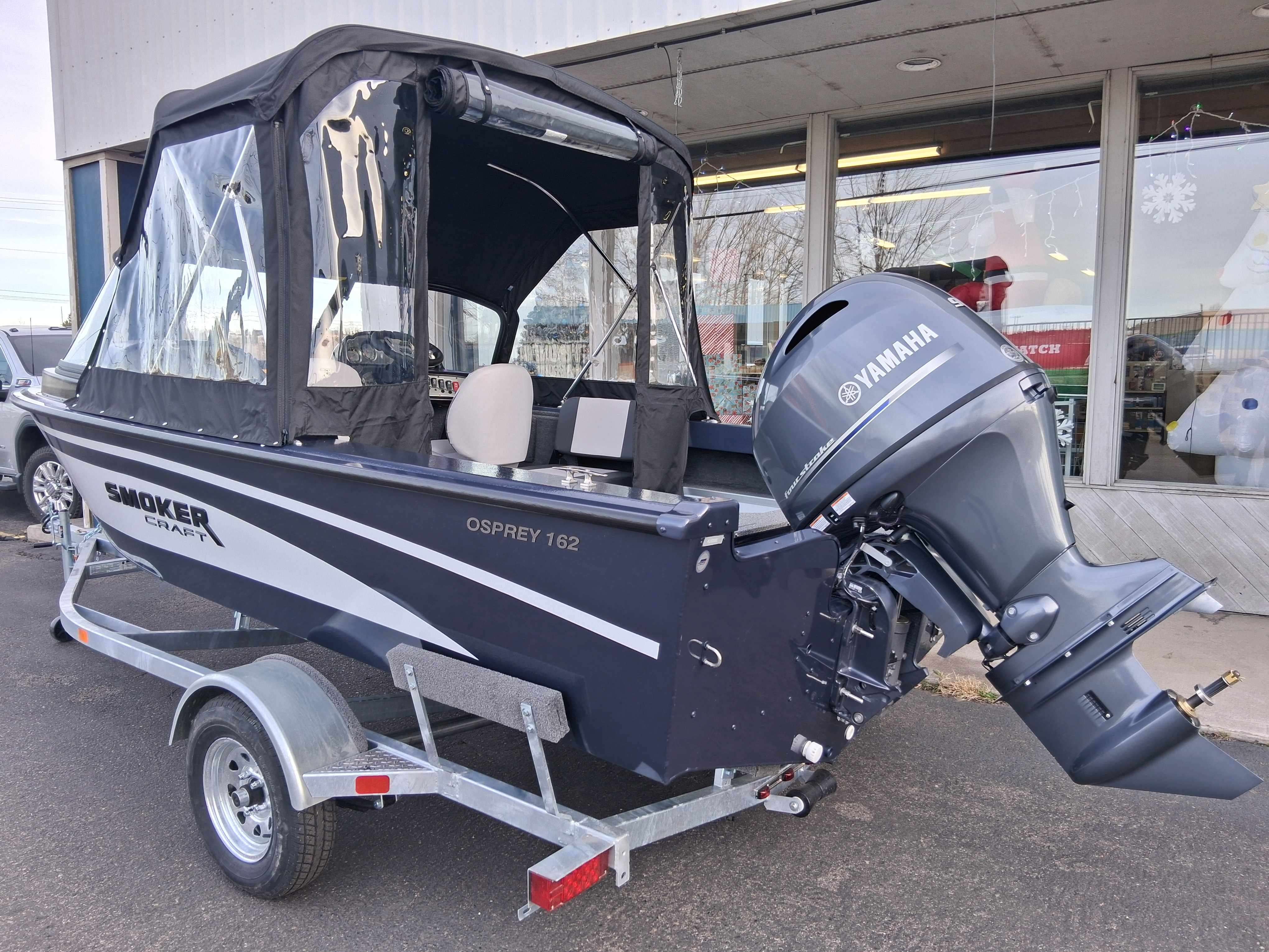  Smokercarft Osprey 162-3