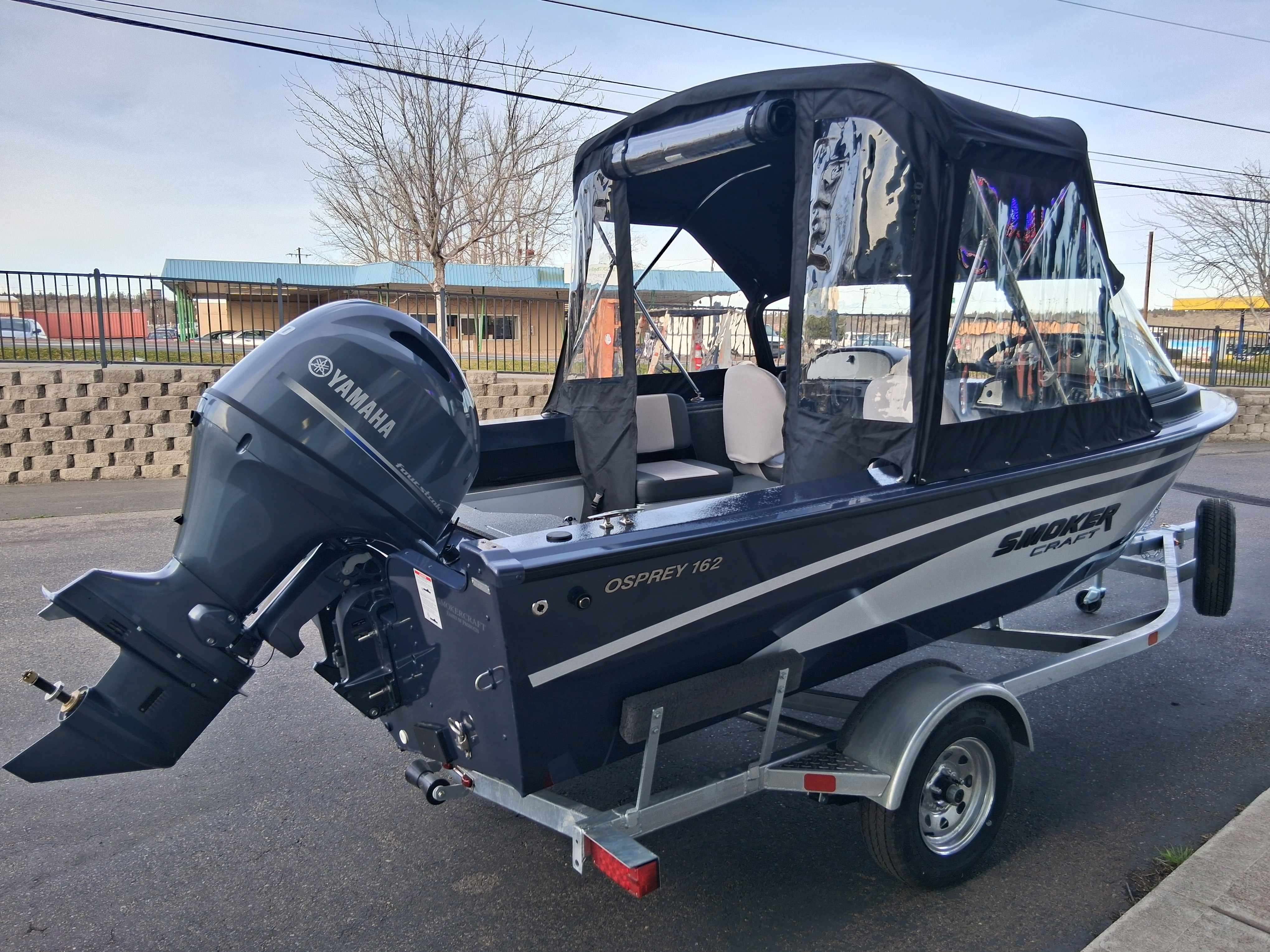  Smokercarft Osprey 162-5