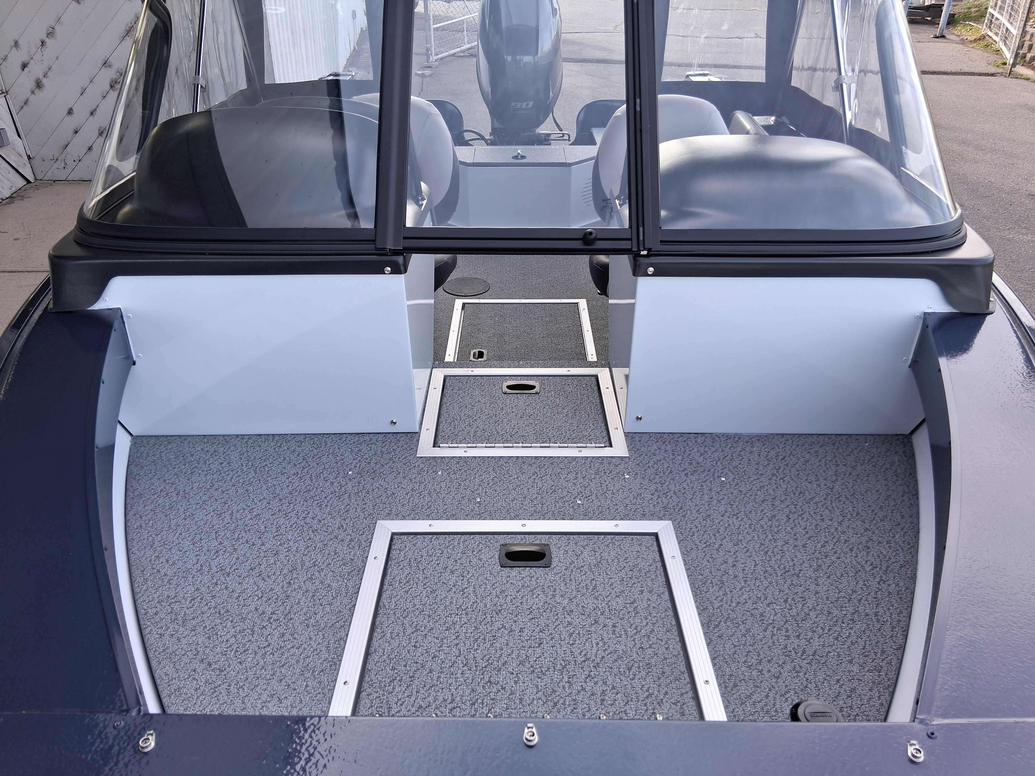  Smokercarft Osprey 162-9