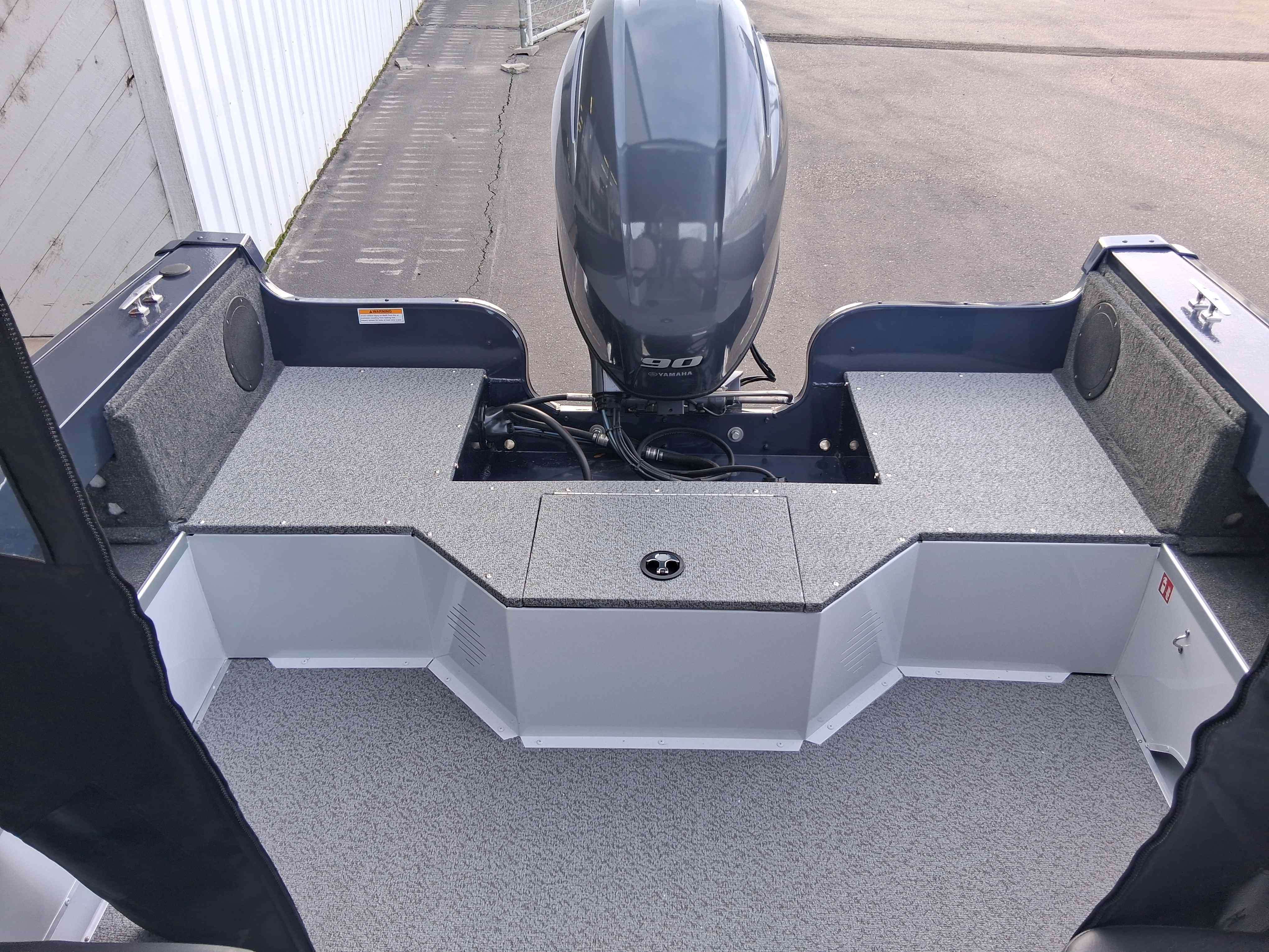  Smokercarft Osprey 162-12