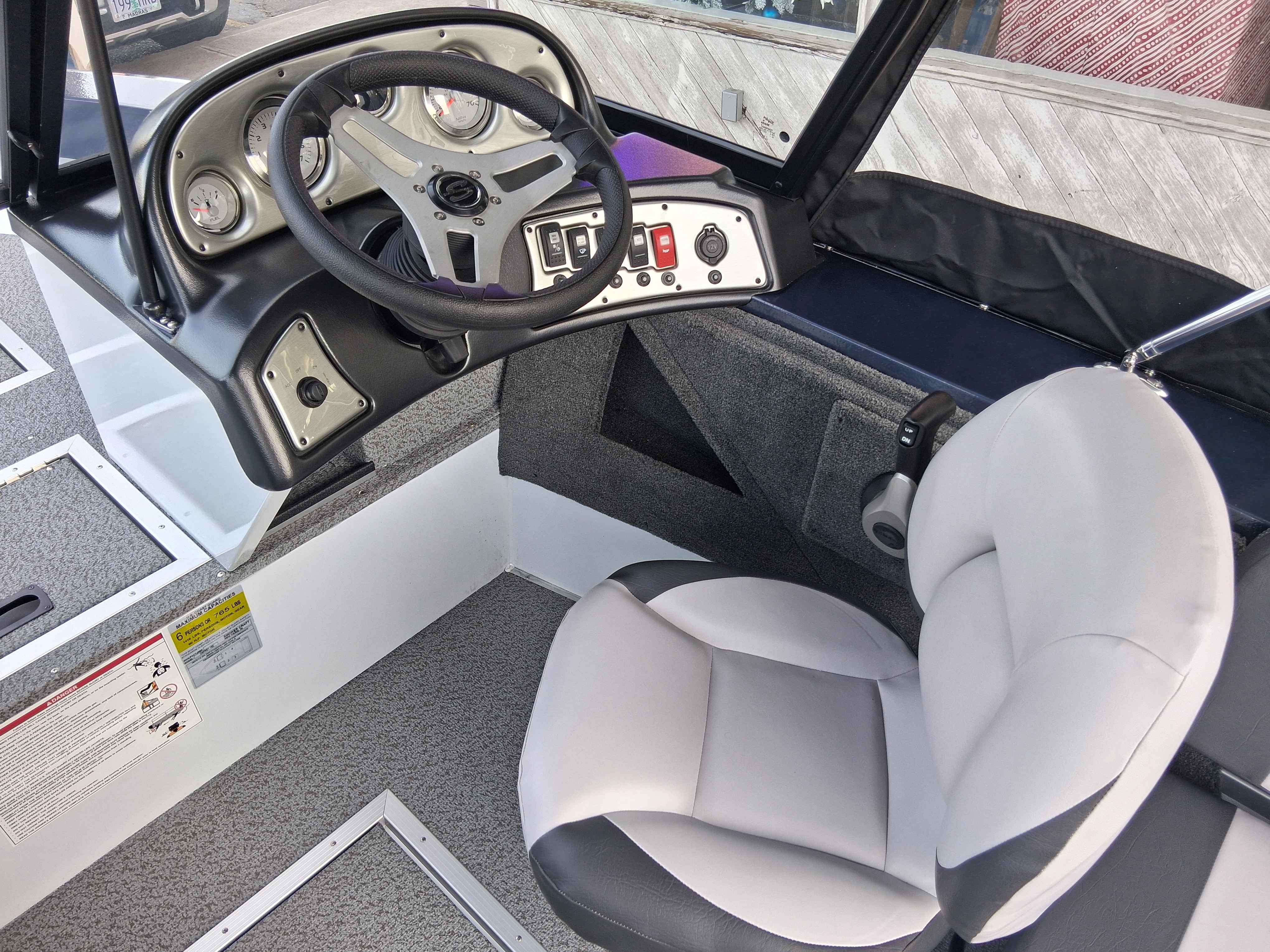  Smokercarft Osprey 162-15