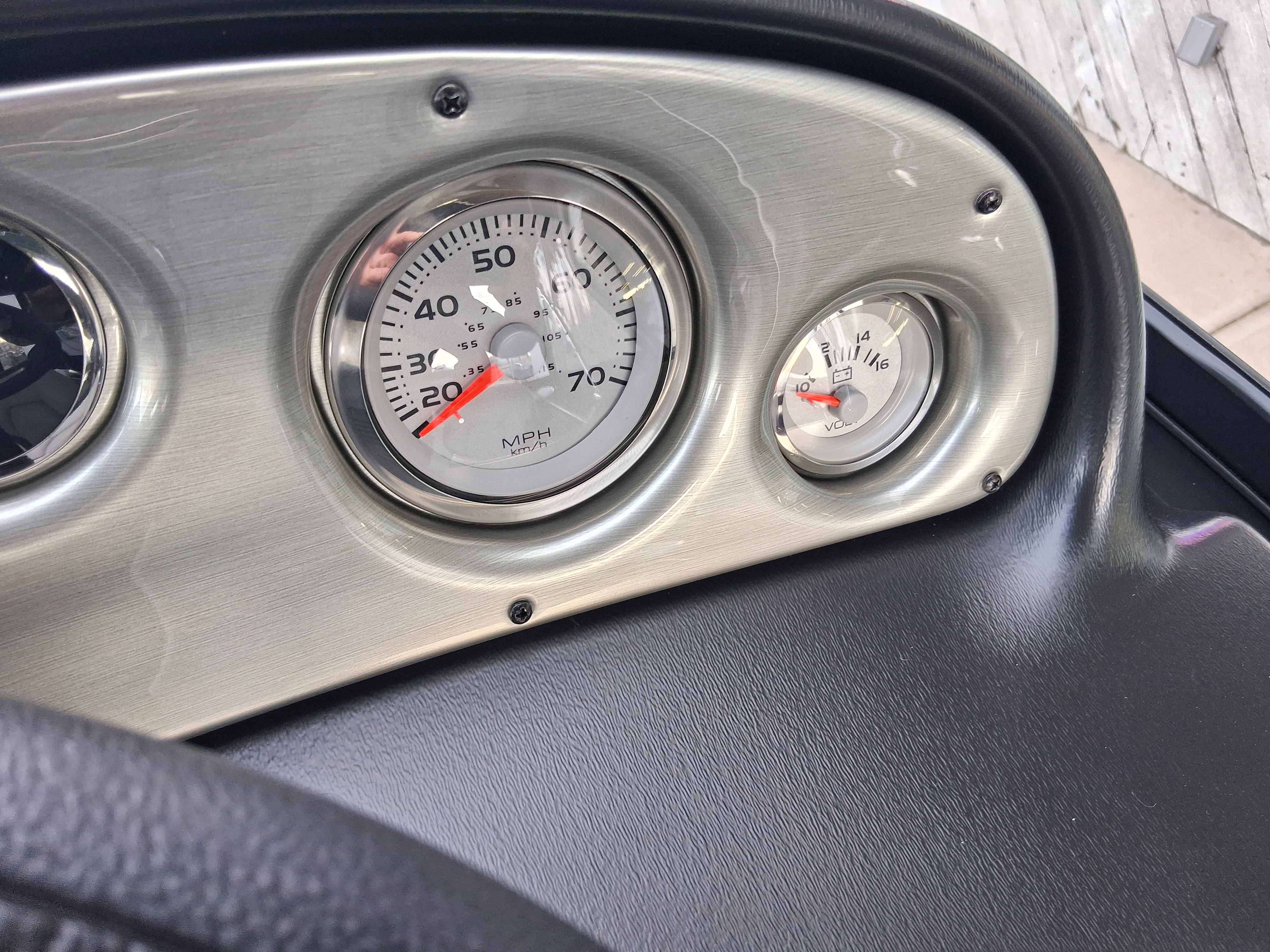  Smokercarft Osprey 162-19