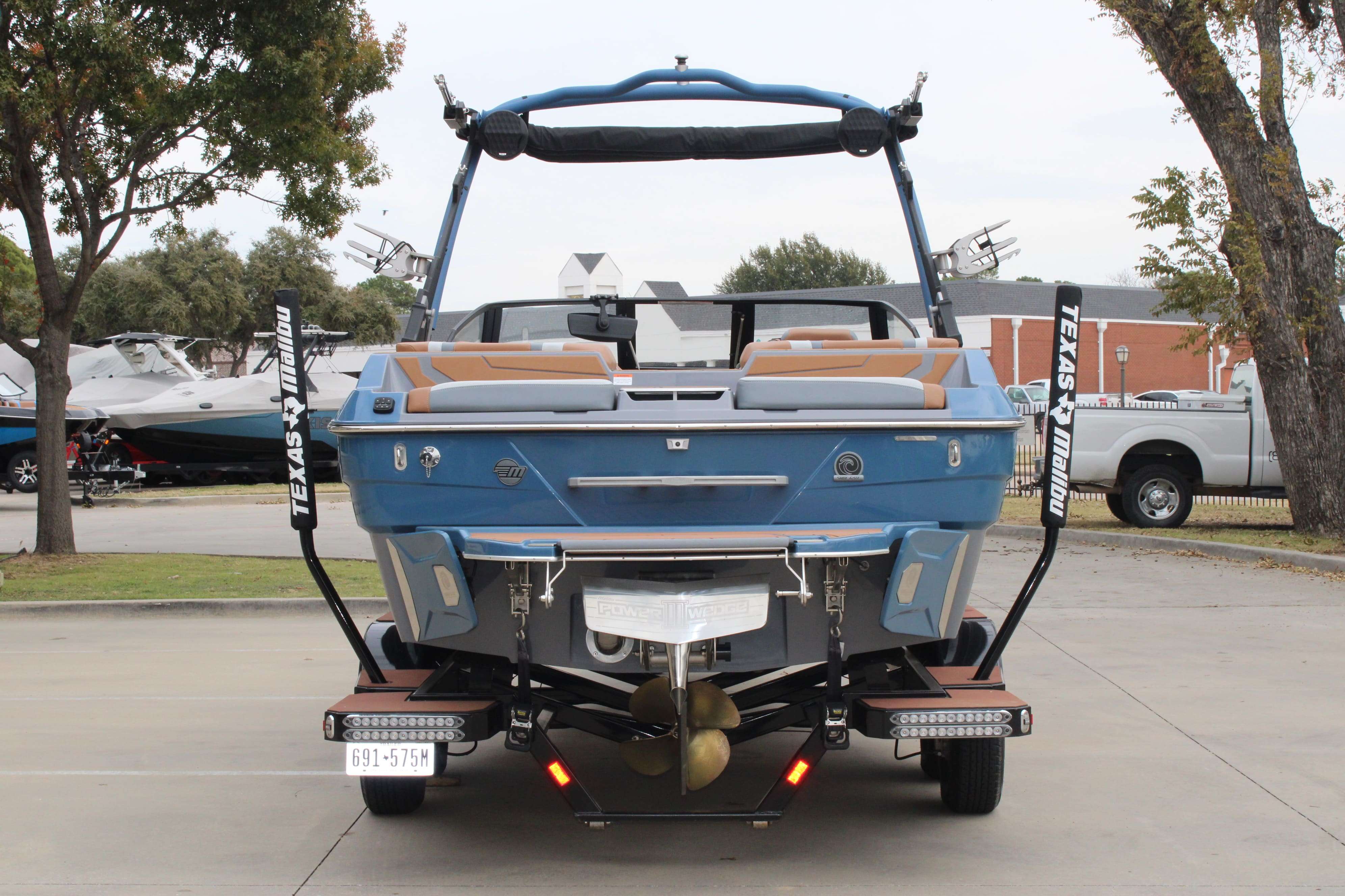 2023 Malibu Boats Wakesetter 22 LSV-8