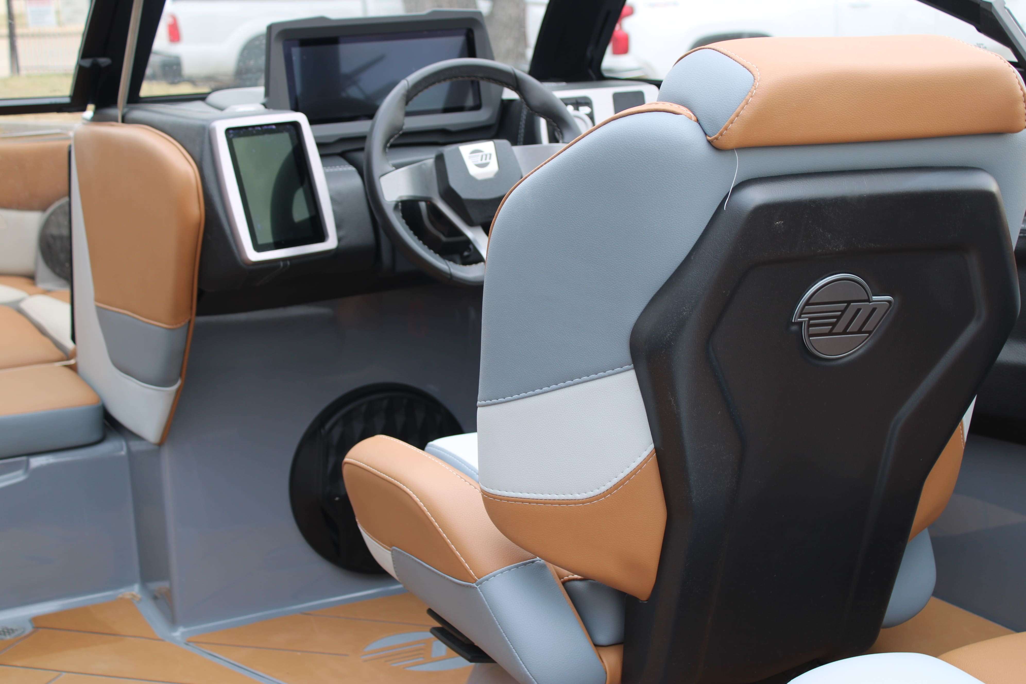 2023 Malibu Boats Wakesetter 22 LSV-17