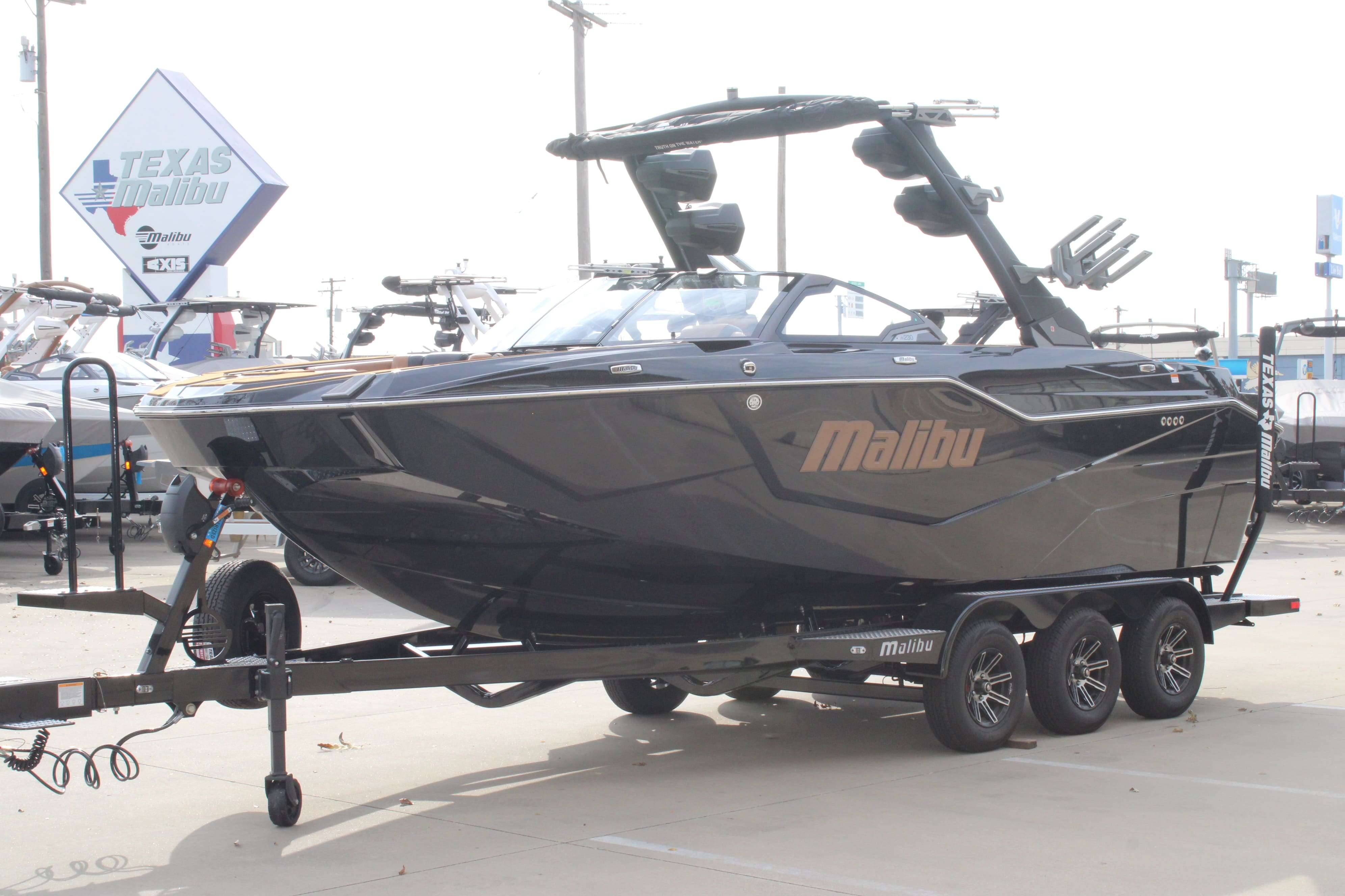 2026 Malibu Boats M230-4