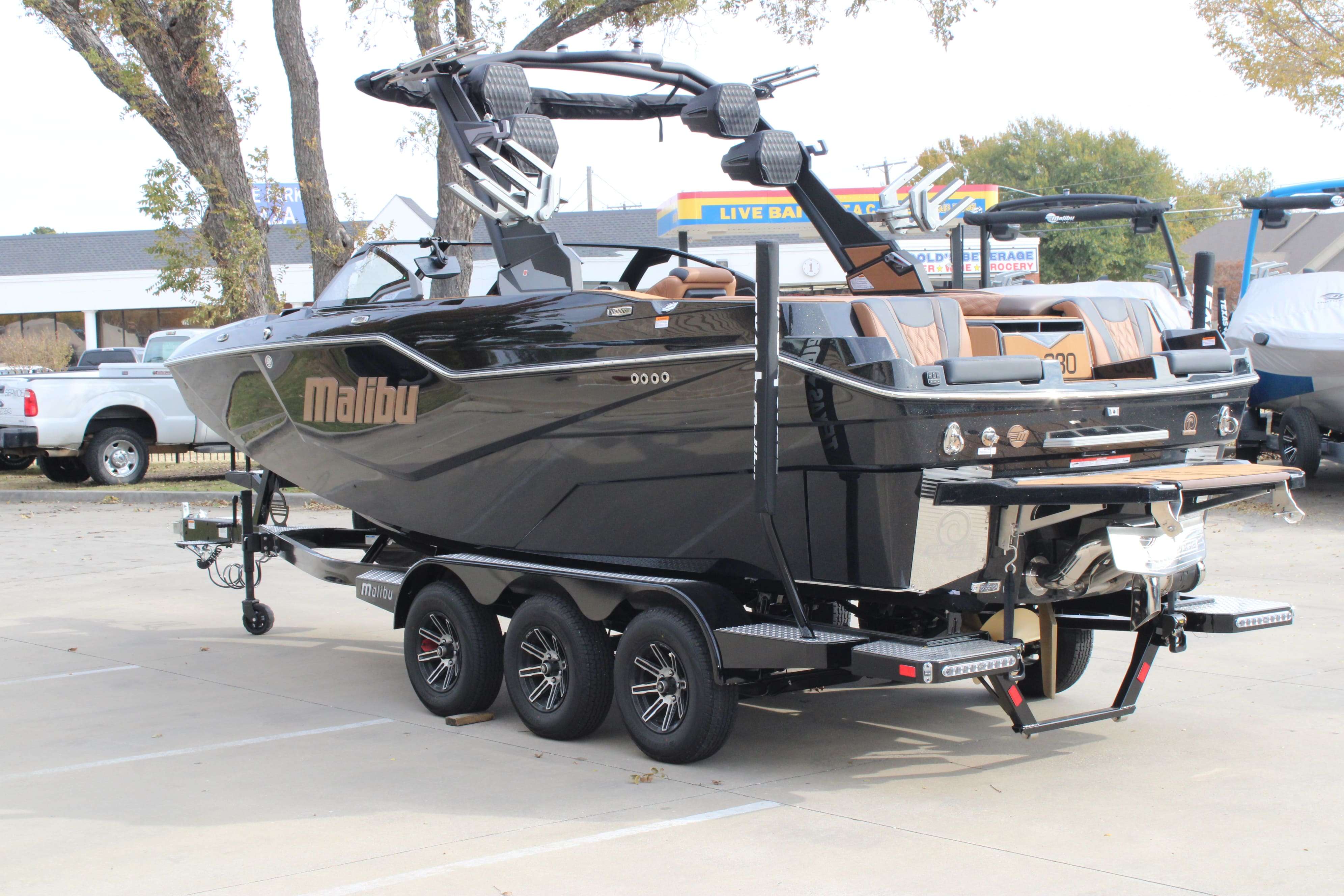 2026 Malibu Boats M230-6