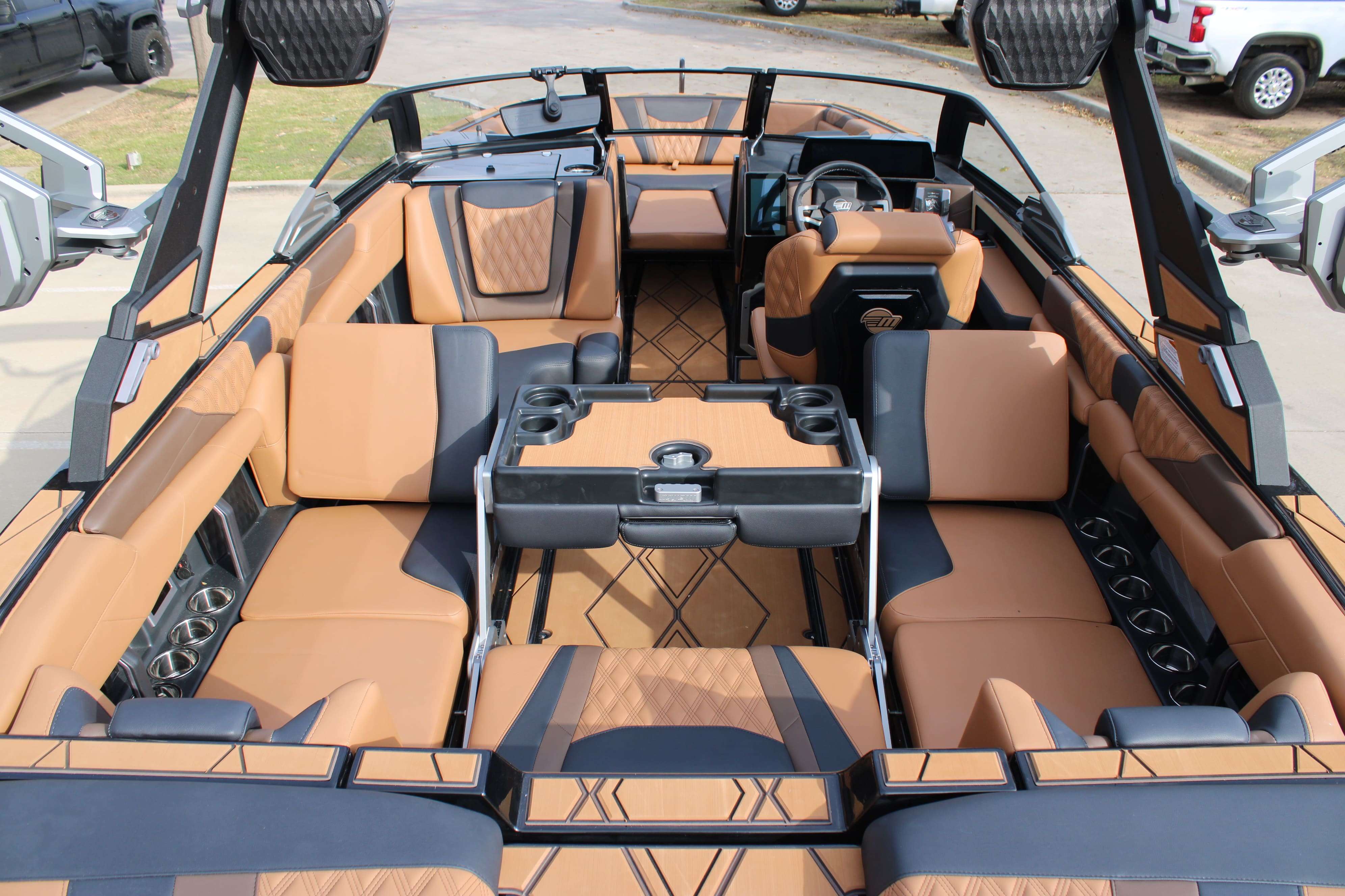 2026 Malibu Boats M230-14