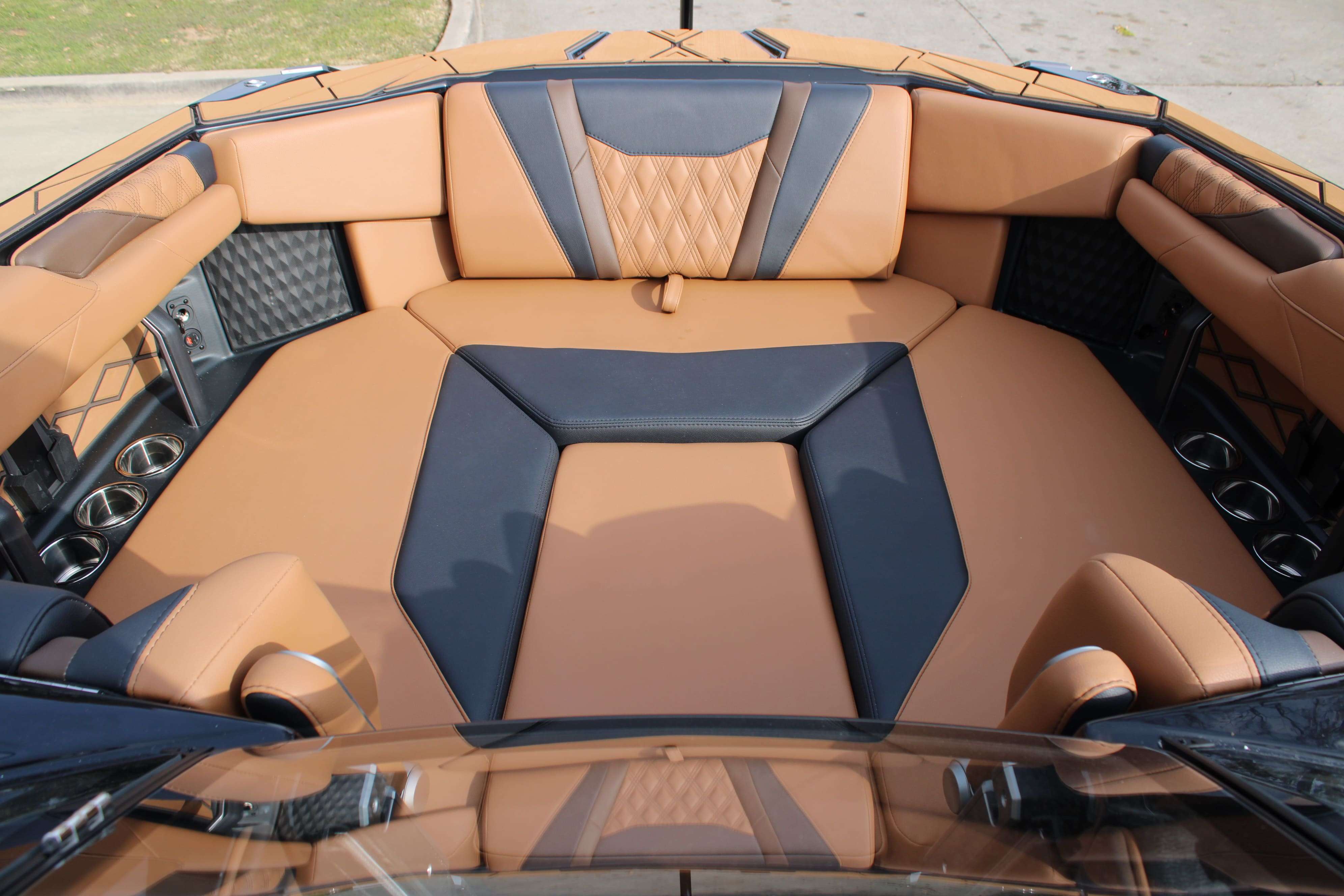 2026 Malibu Boats M230-20