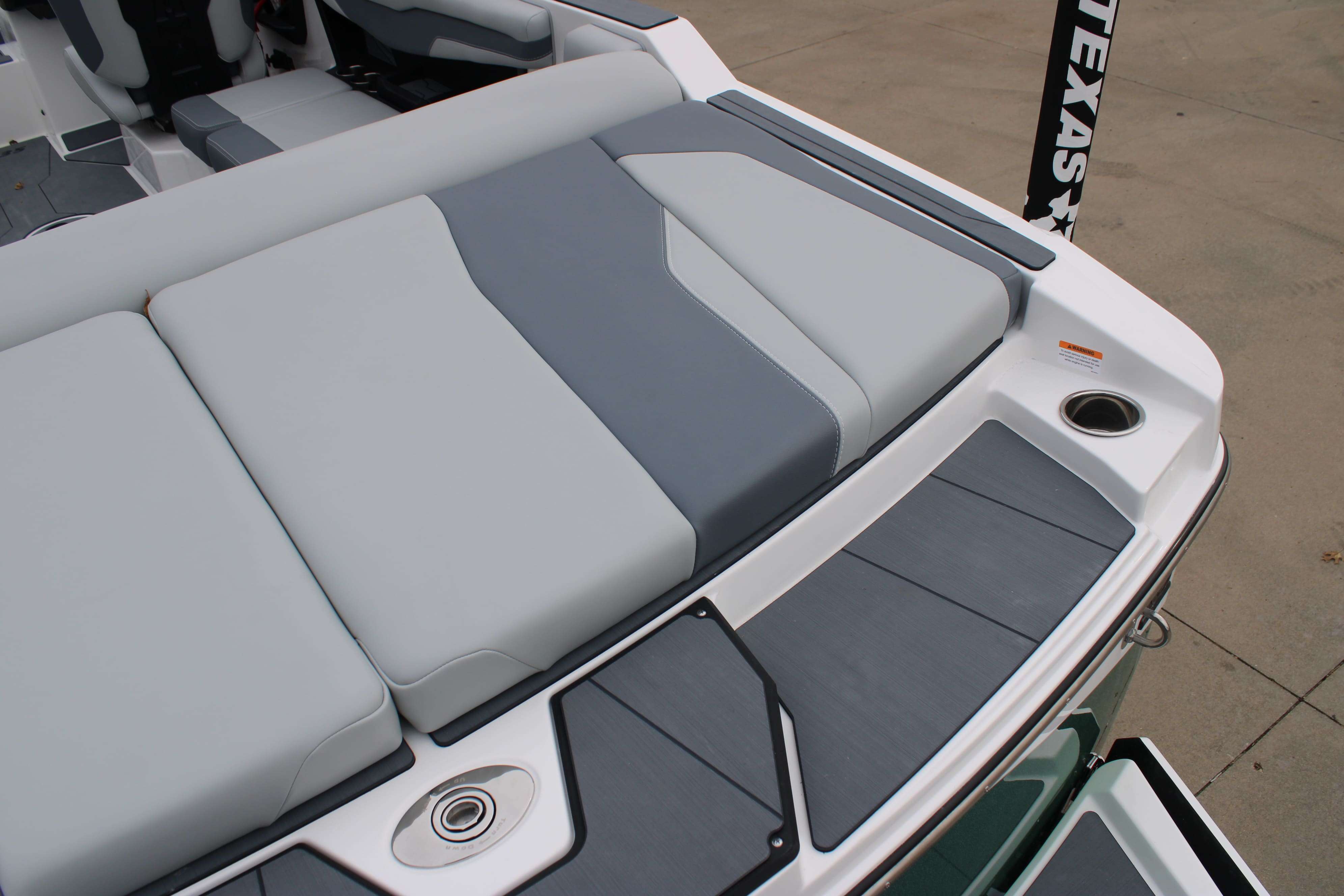 2026 Axis Wake Research Core Series T235-9